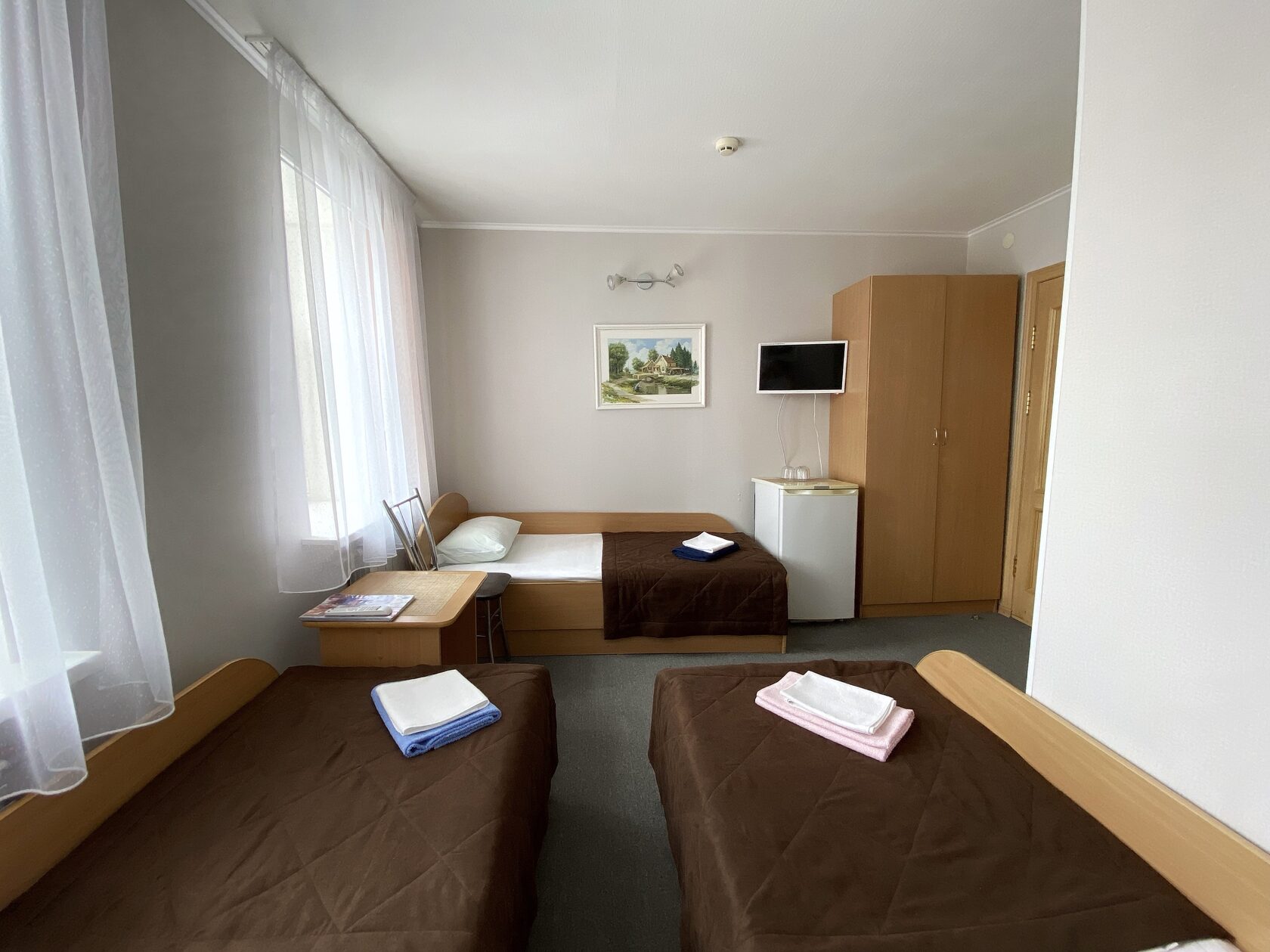 Бюджетный трехместный номер