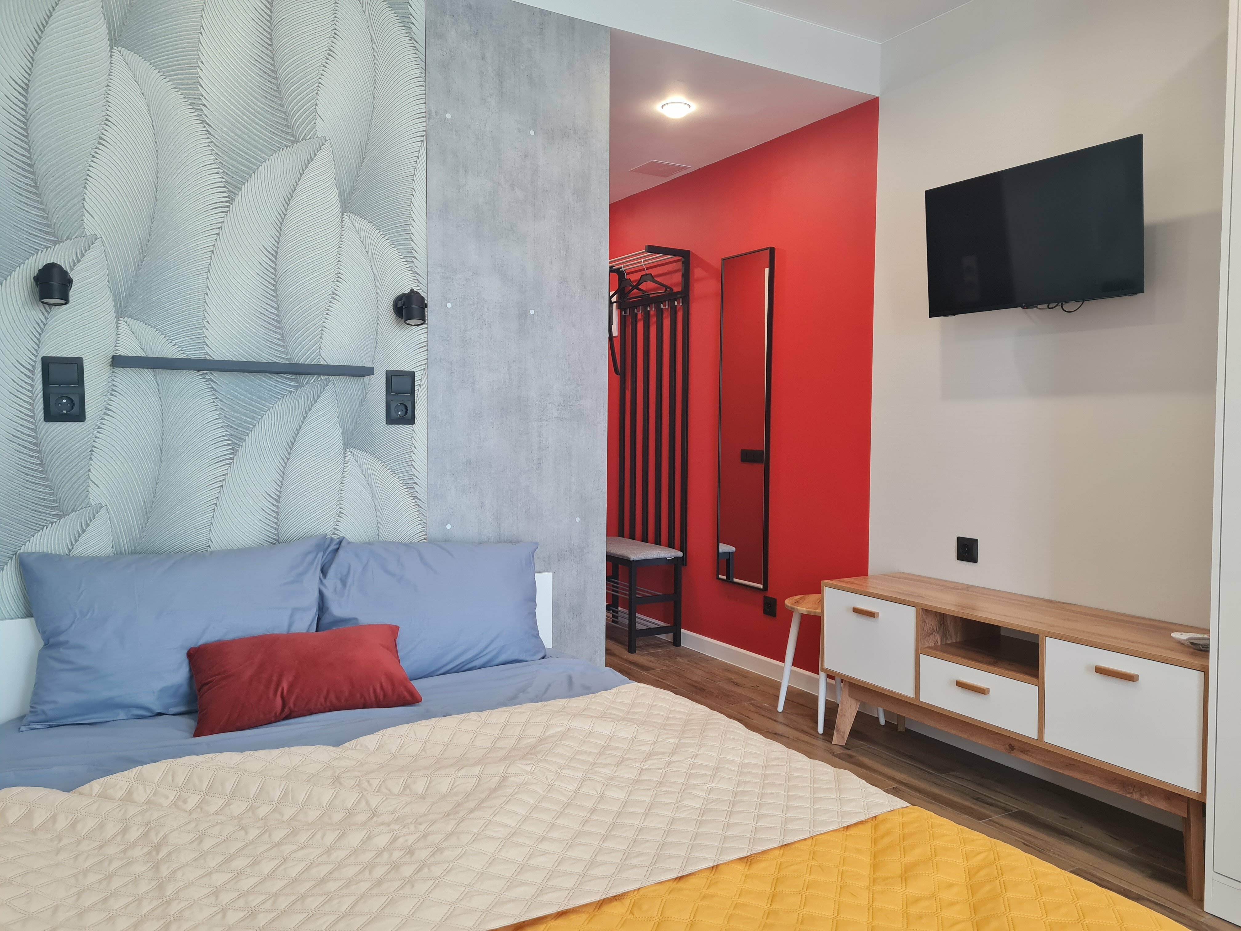 Трехместный номер с окном