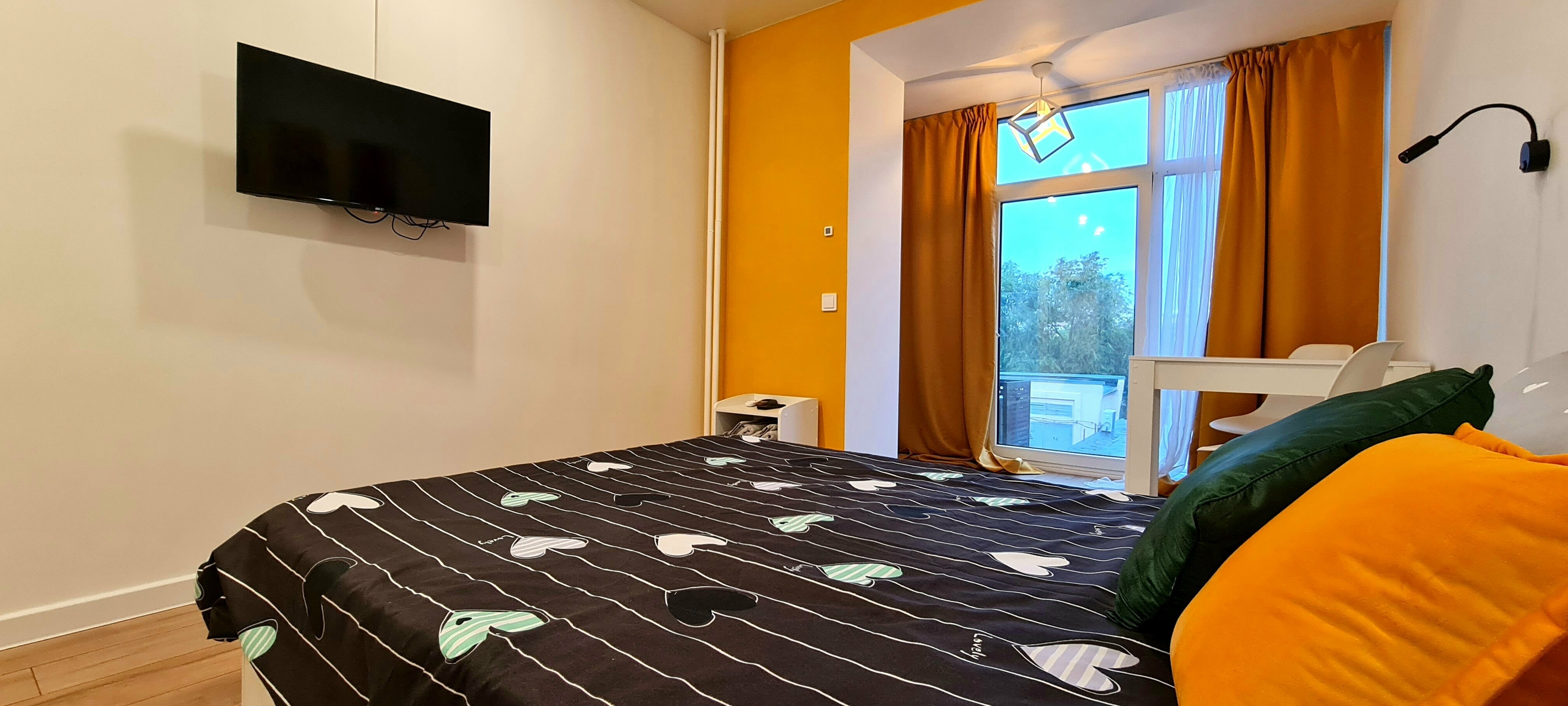 Двухместный номер с 1 кроватью Жёлтый