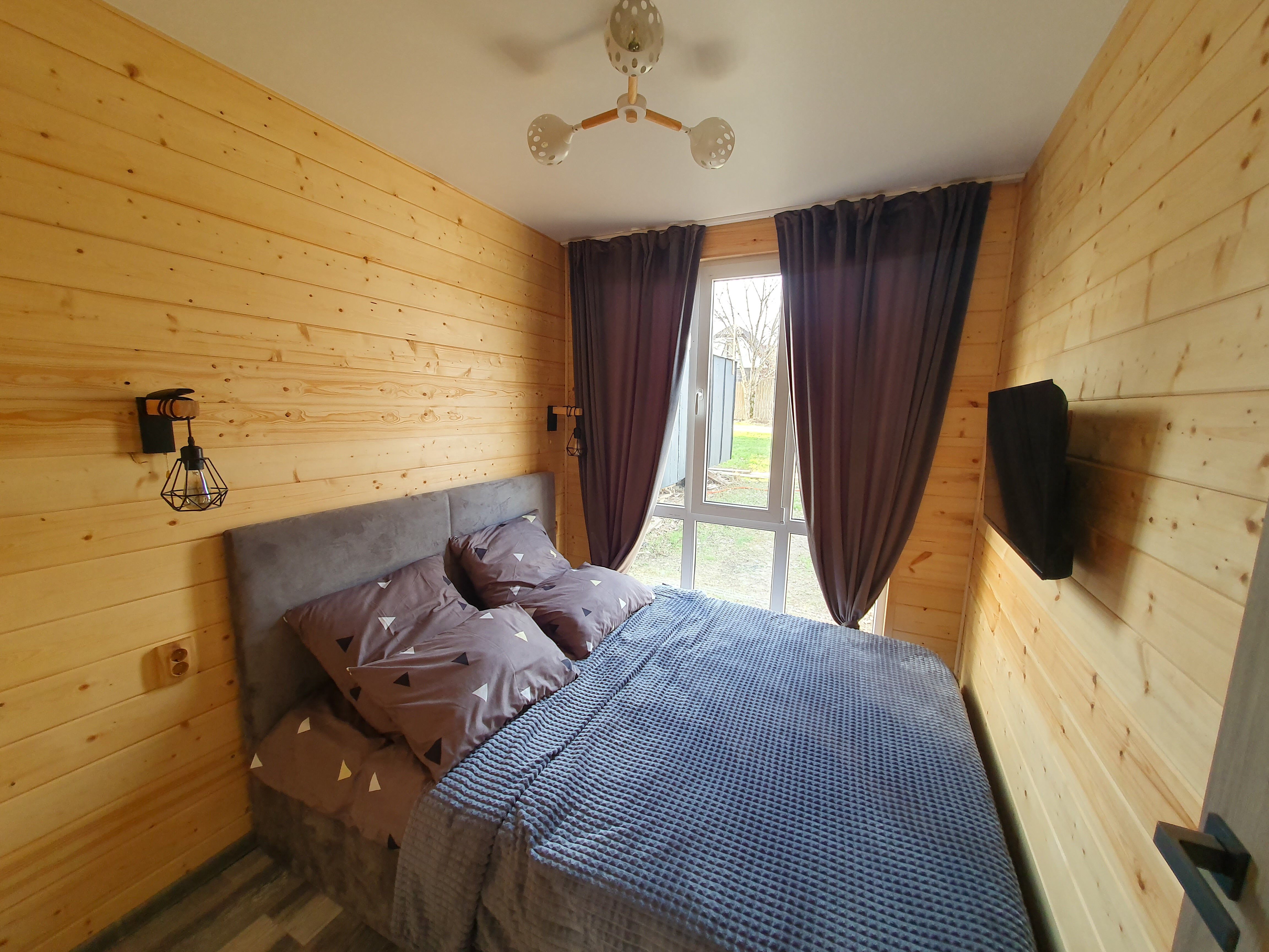 Дом с видом на лес