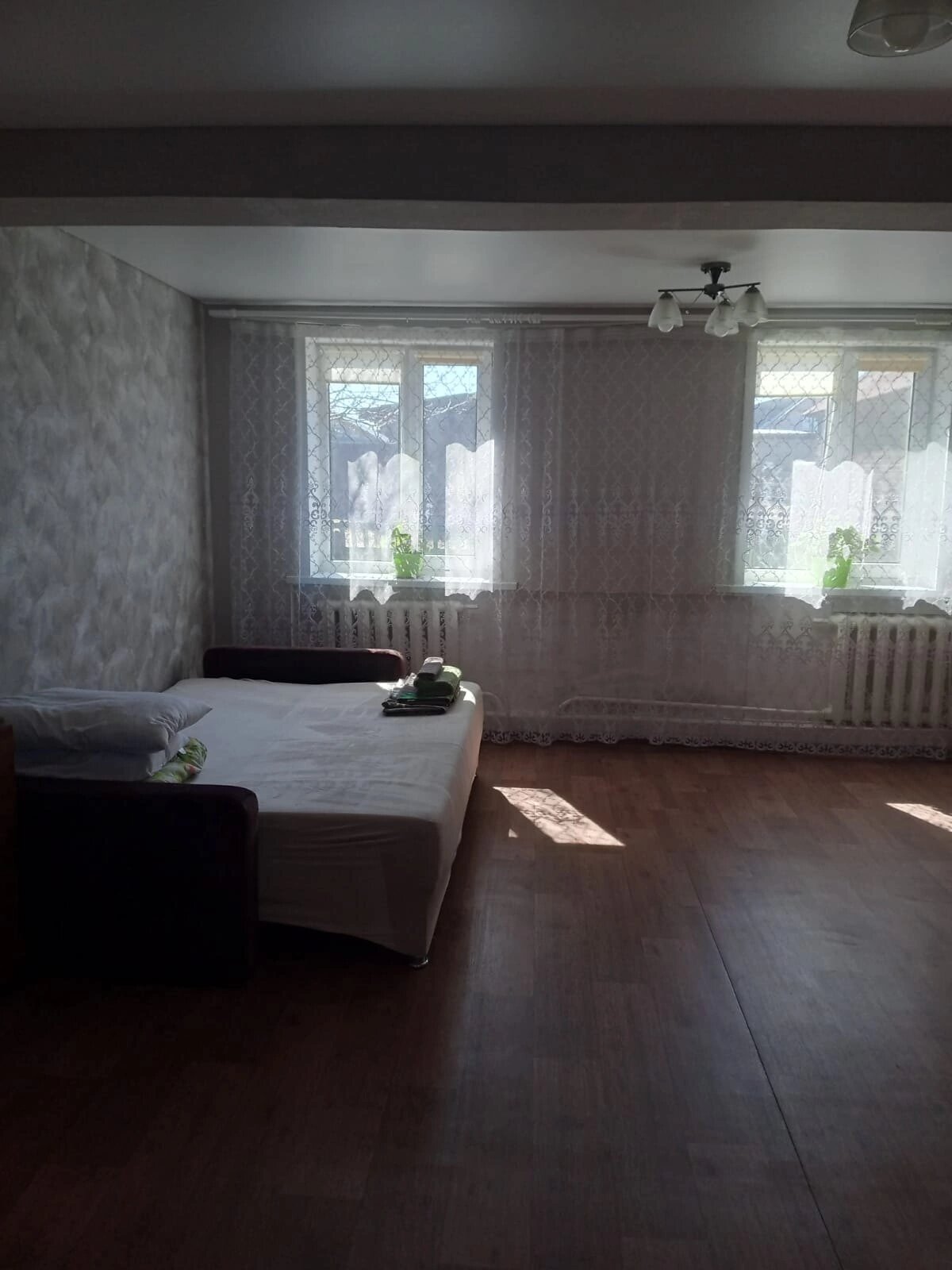 Четырехместный номер с ванной комнатой