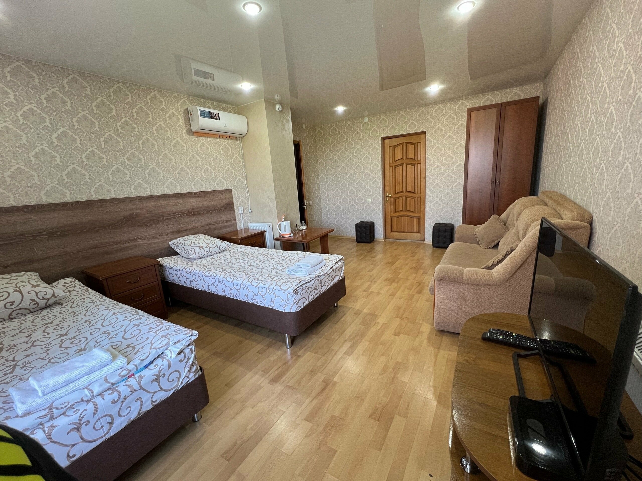 Стандартный трехместный номер