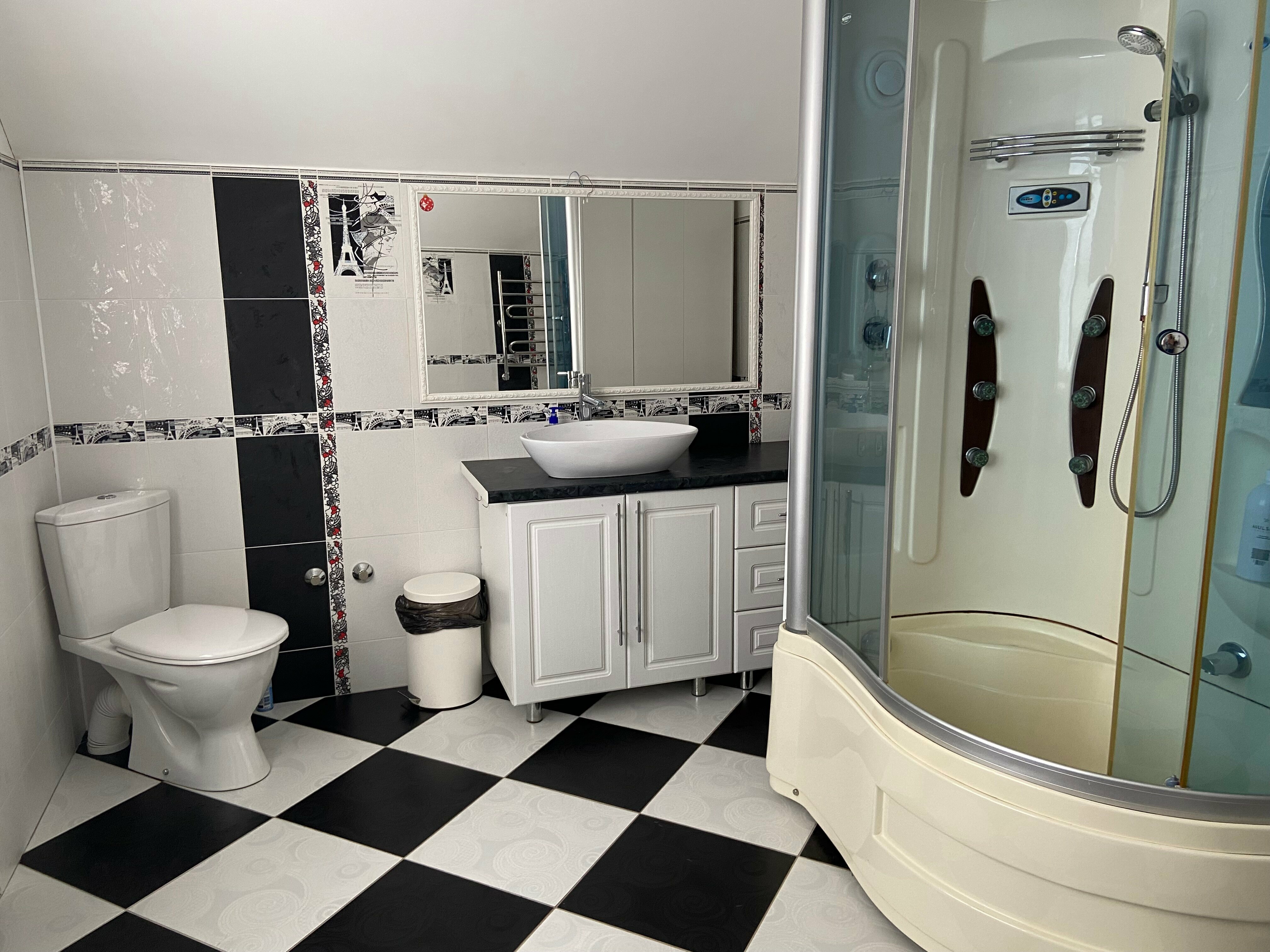 Коттедж с видом на лес