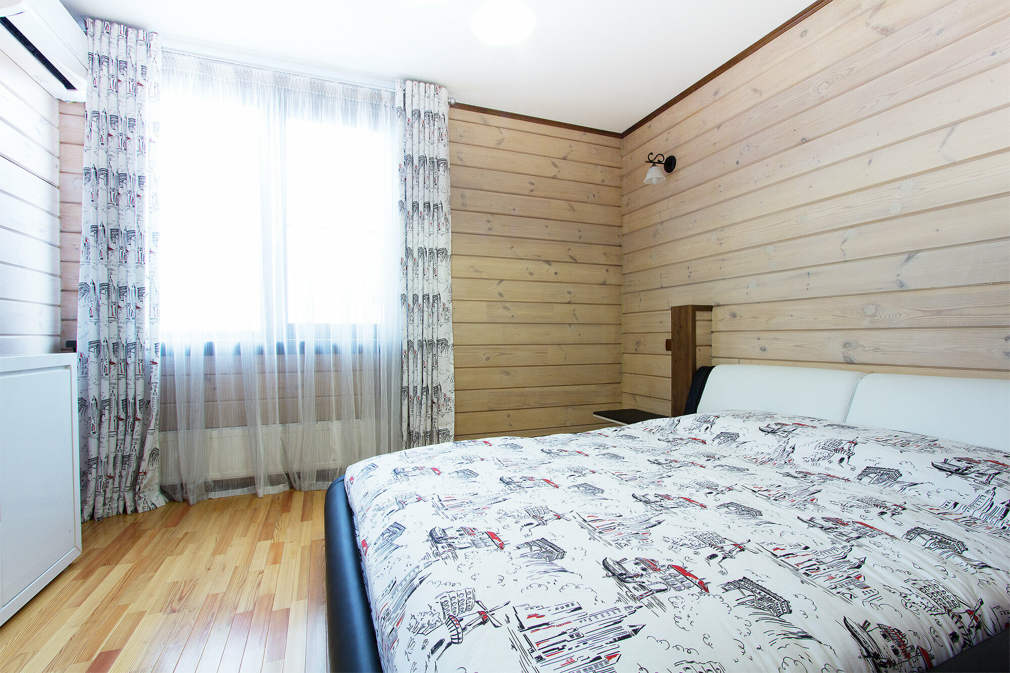 Коттедж Делюкс