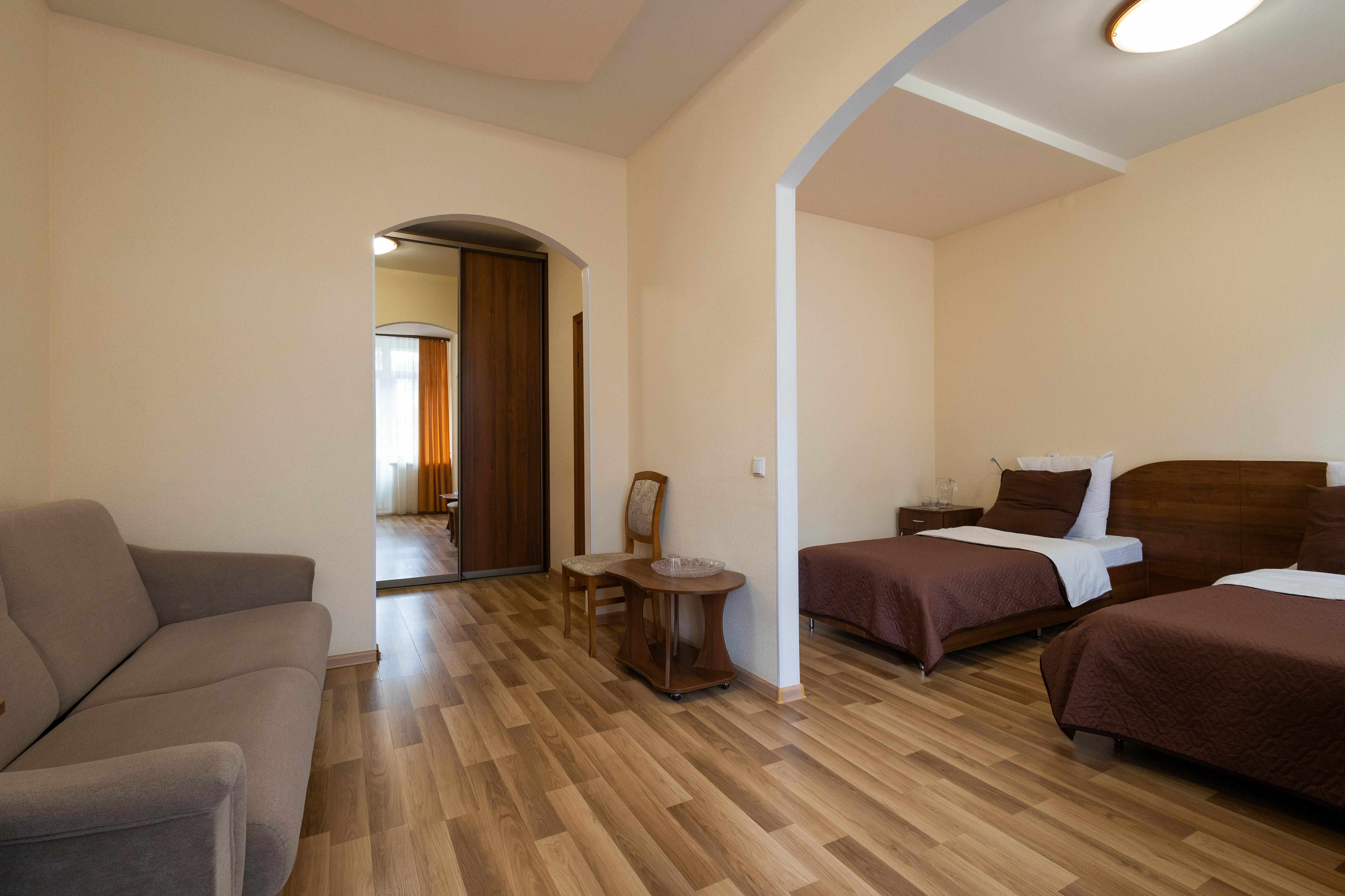 Двухместный номер с 2 отдельными кроватями и балконом