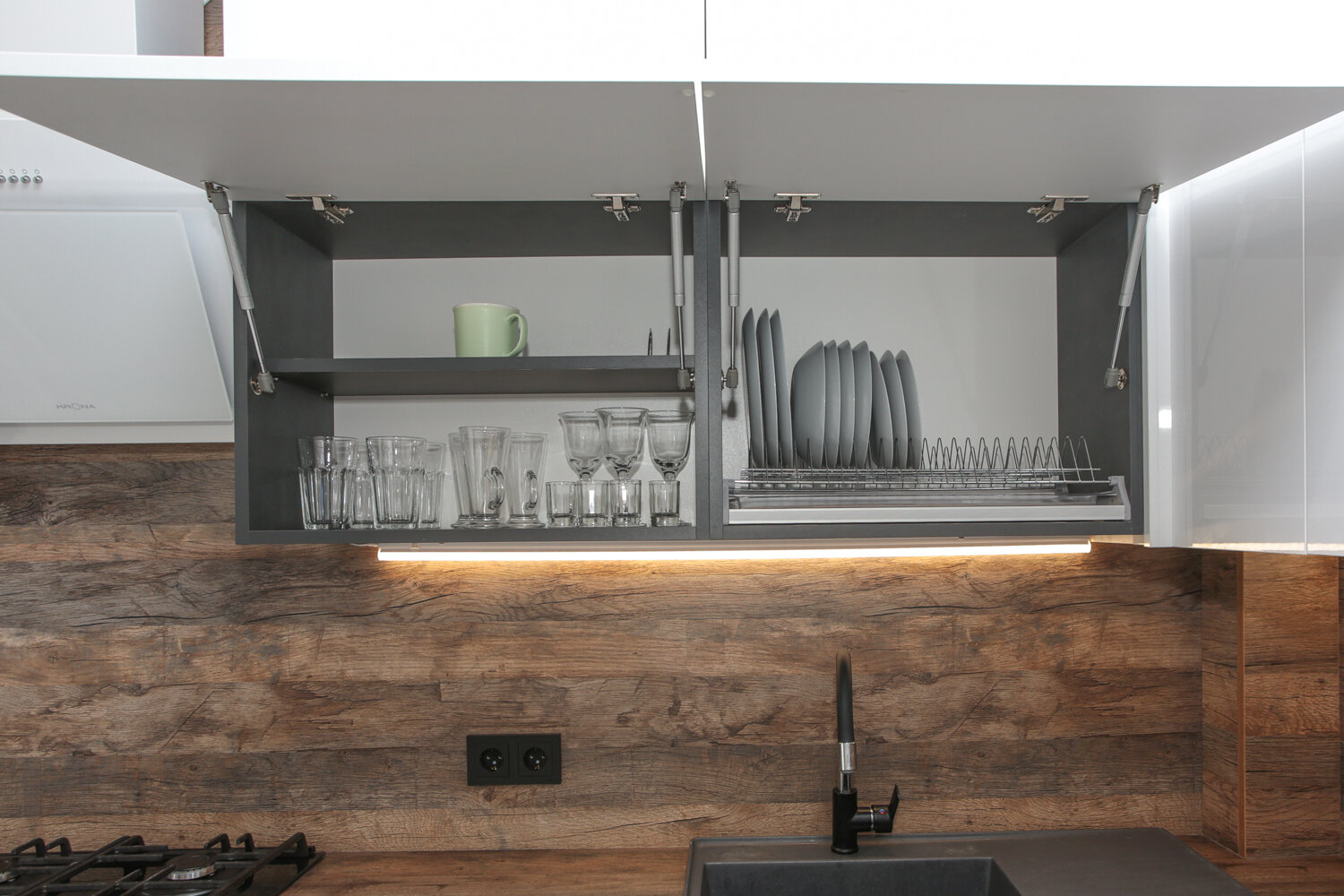 Трехместный номер с балконом