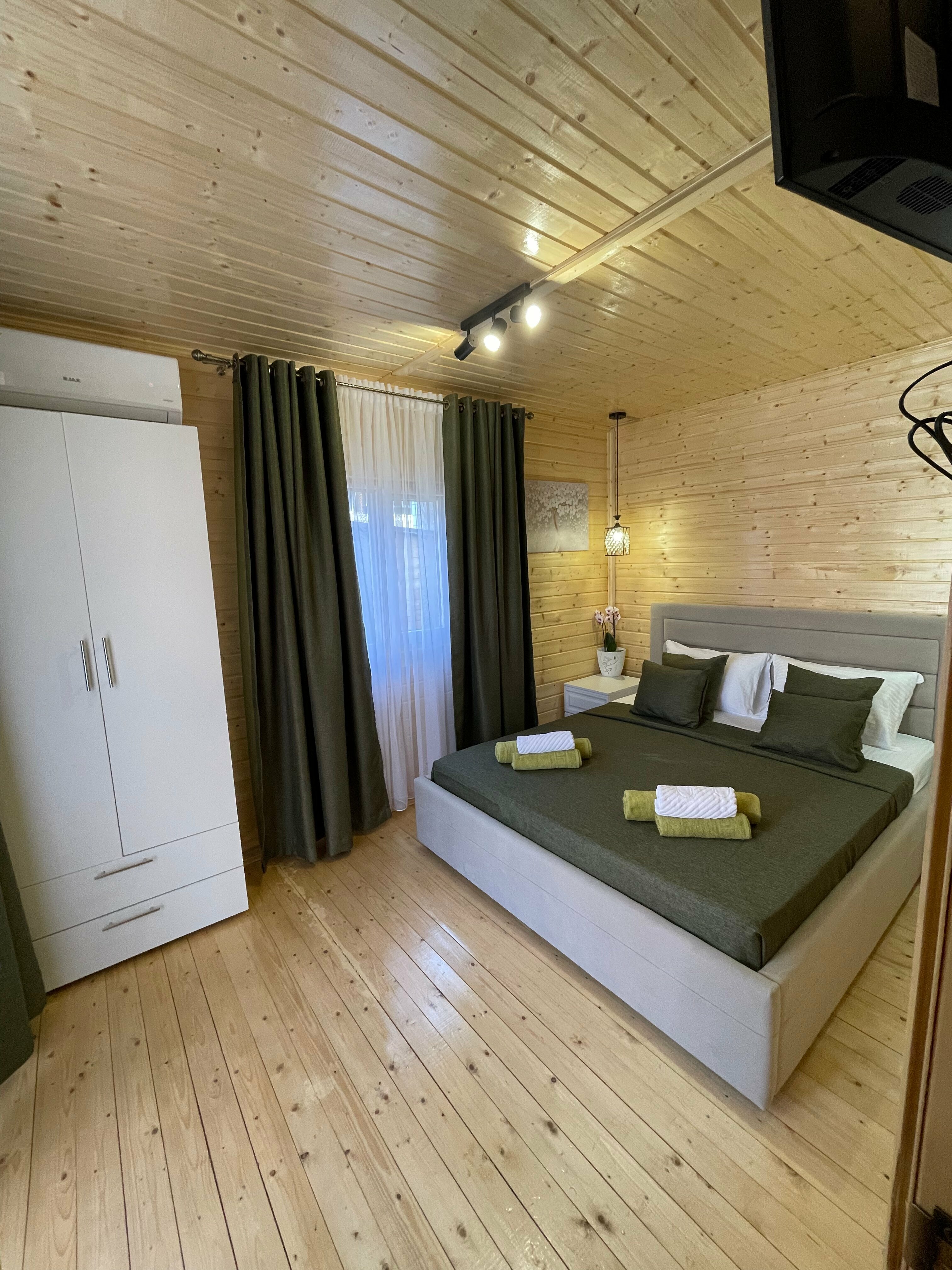 Дом с собственным бассейном