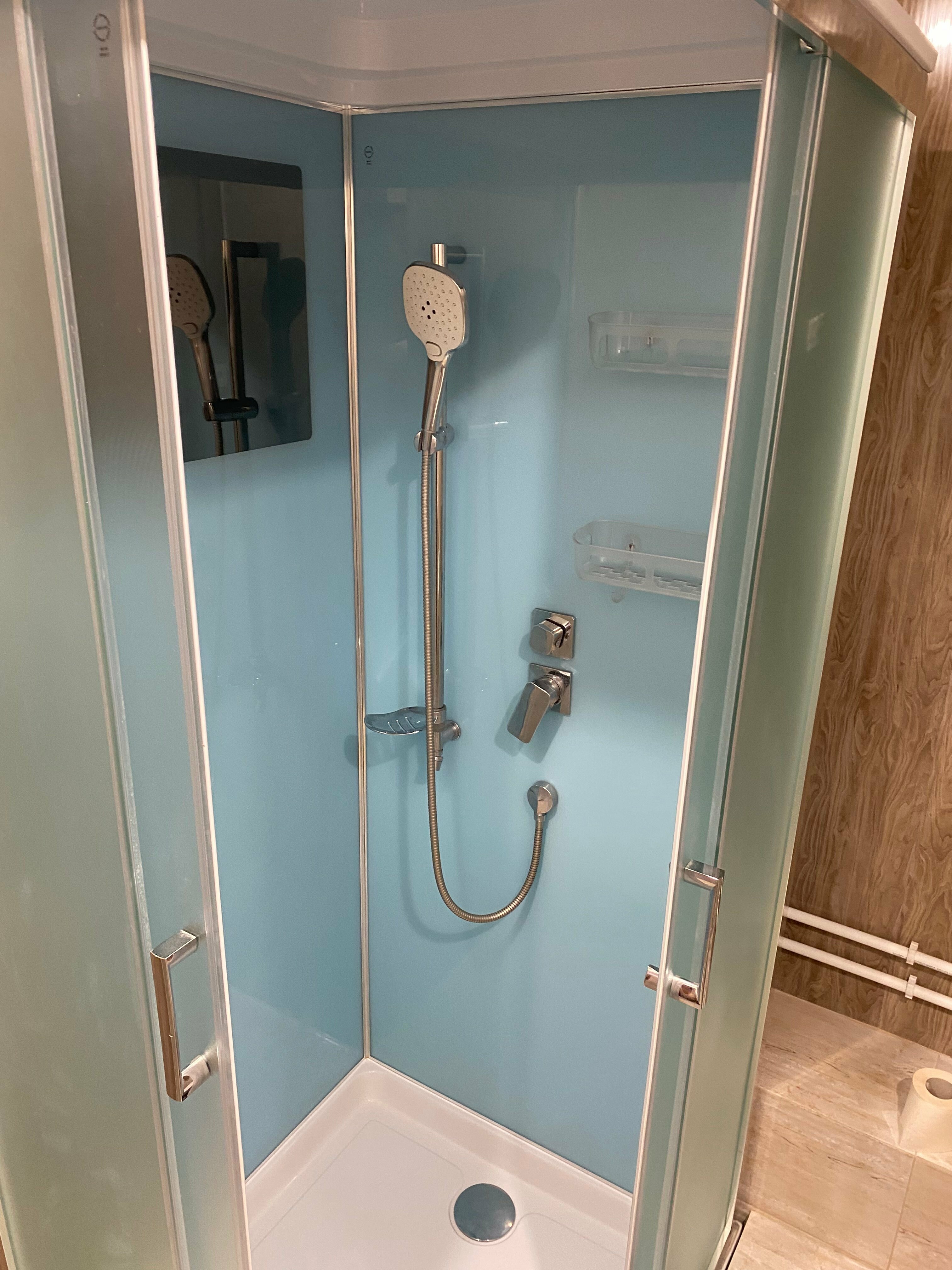 Улучшенный трехместный номер