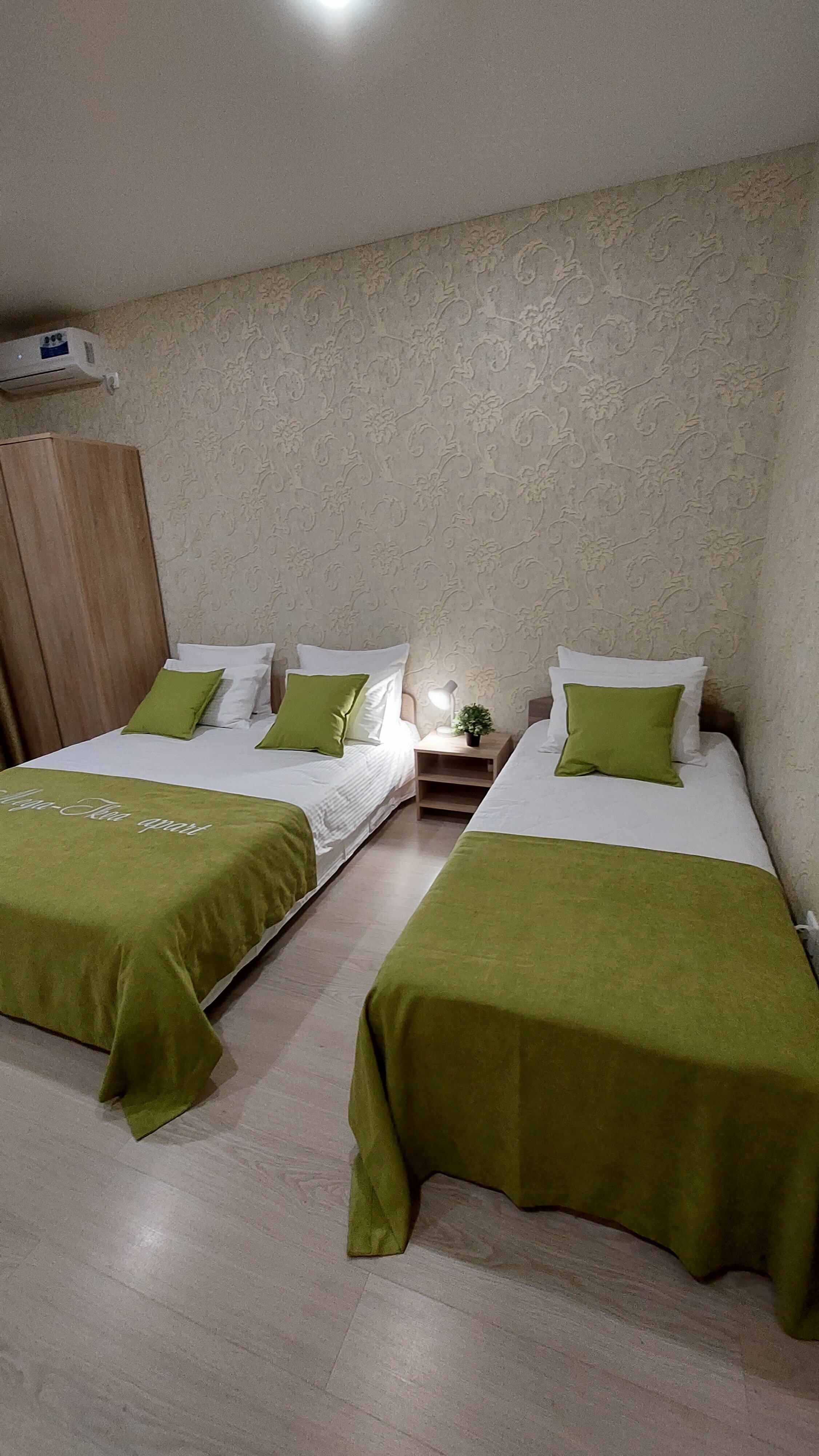 Семейный номер с ванной комнатой