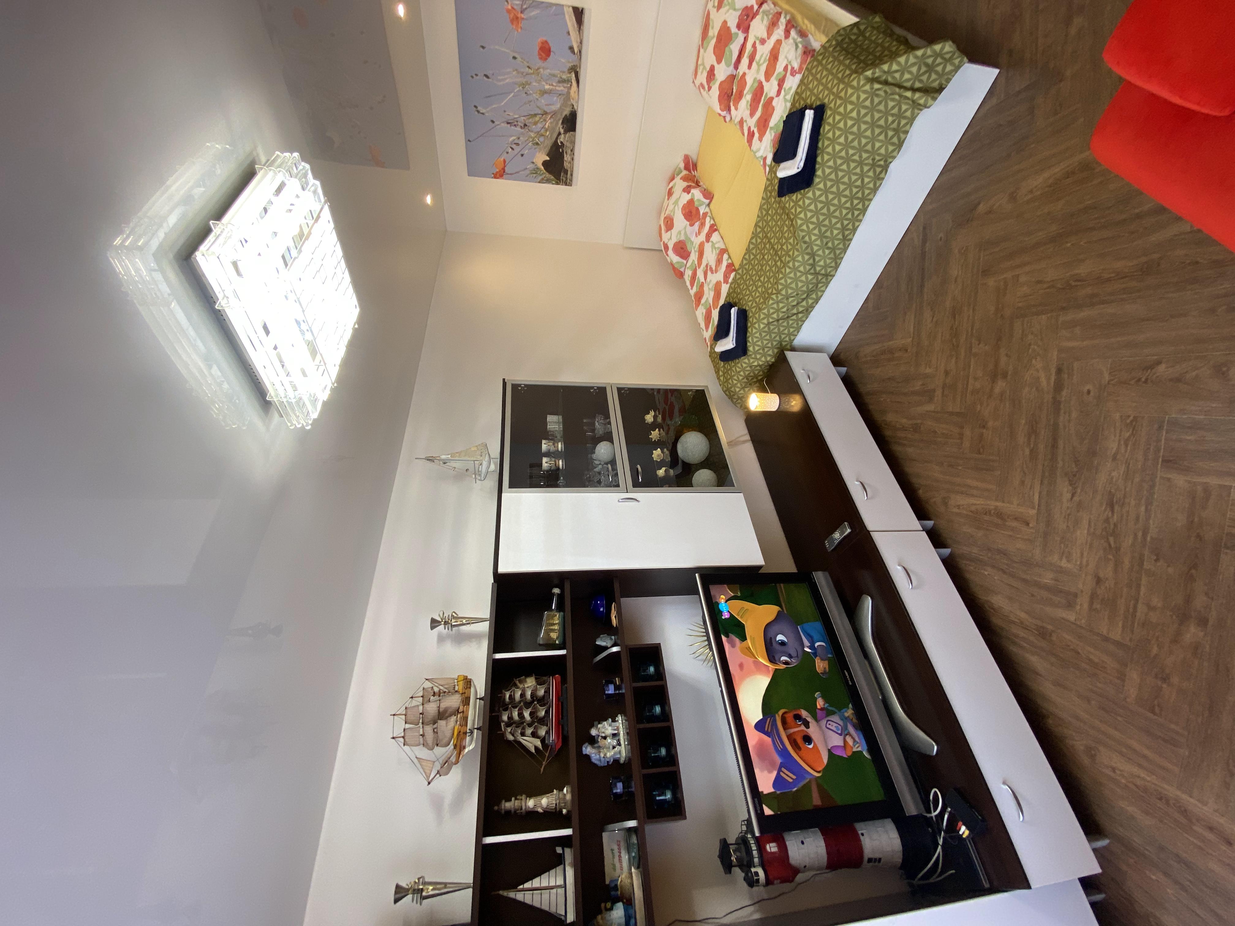 Cемейный номер с собственной ванной комнатой