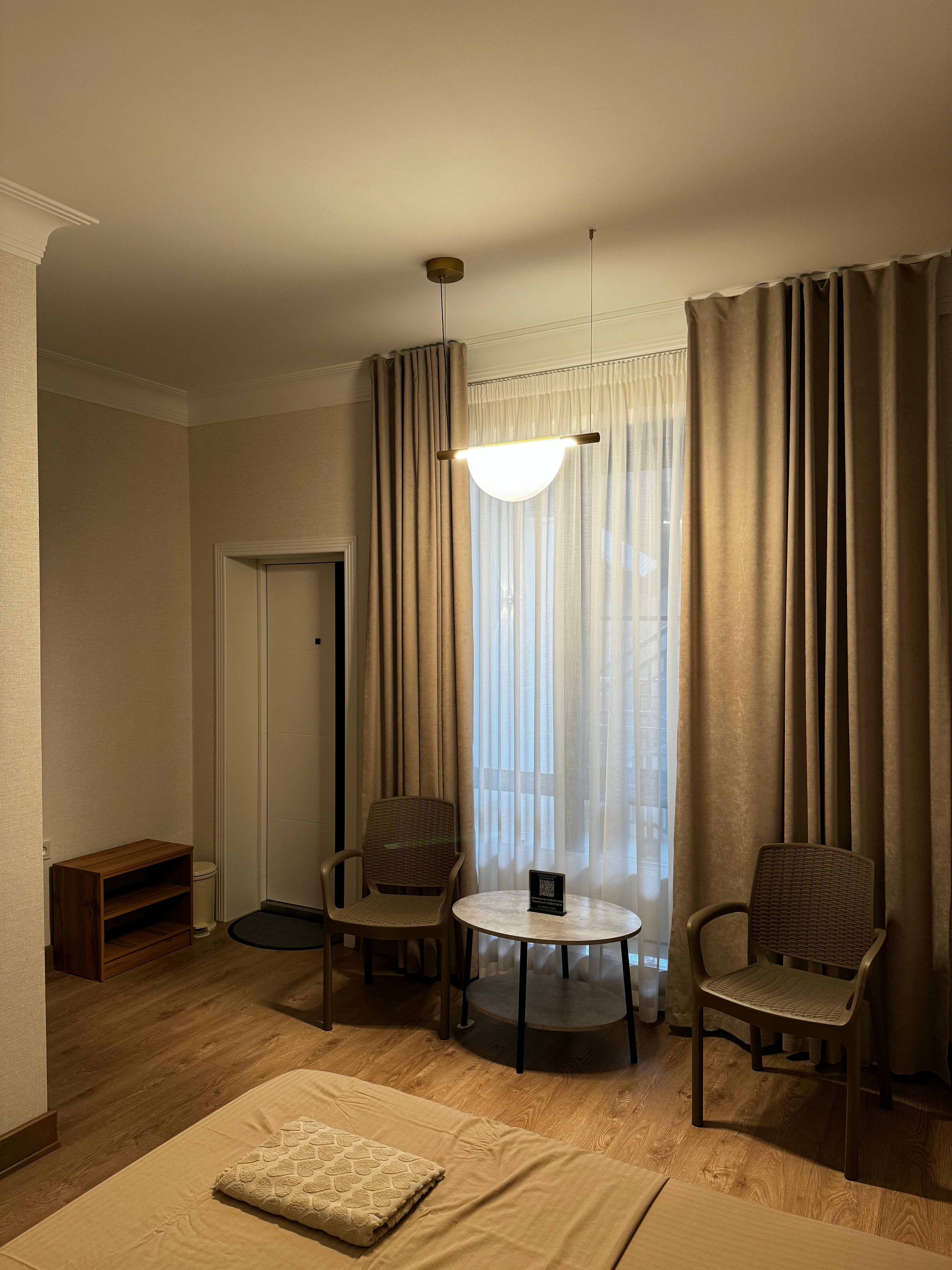 Улучшенный люкс с кроватью размера «king-size»