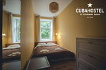 2-х местный номер с двуспальной кроватью в Cuba Hostel