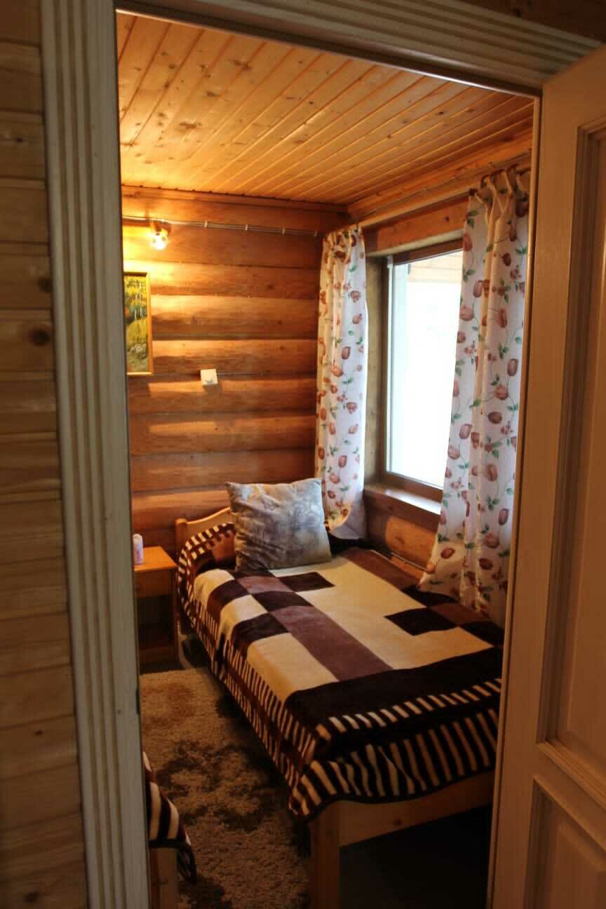 Коттедж с видом на озеро