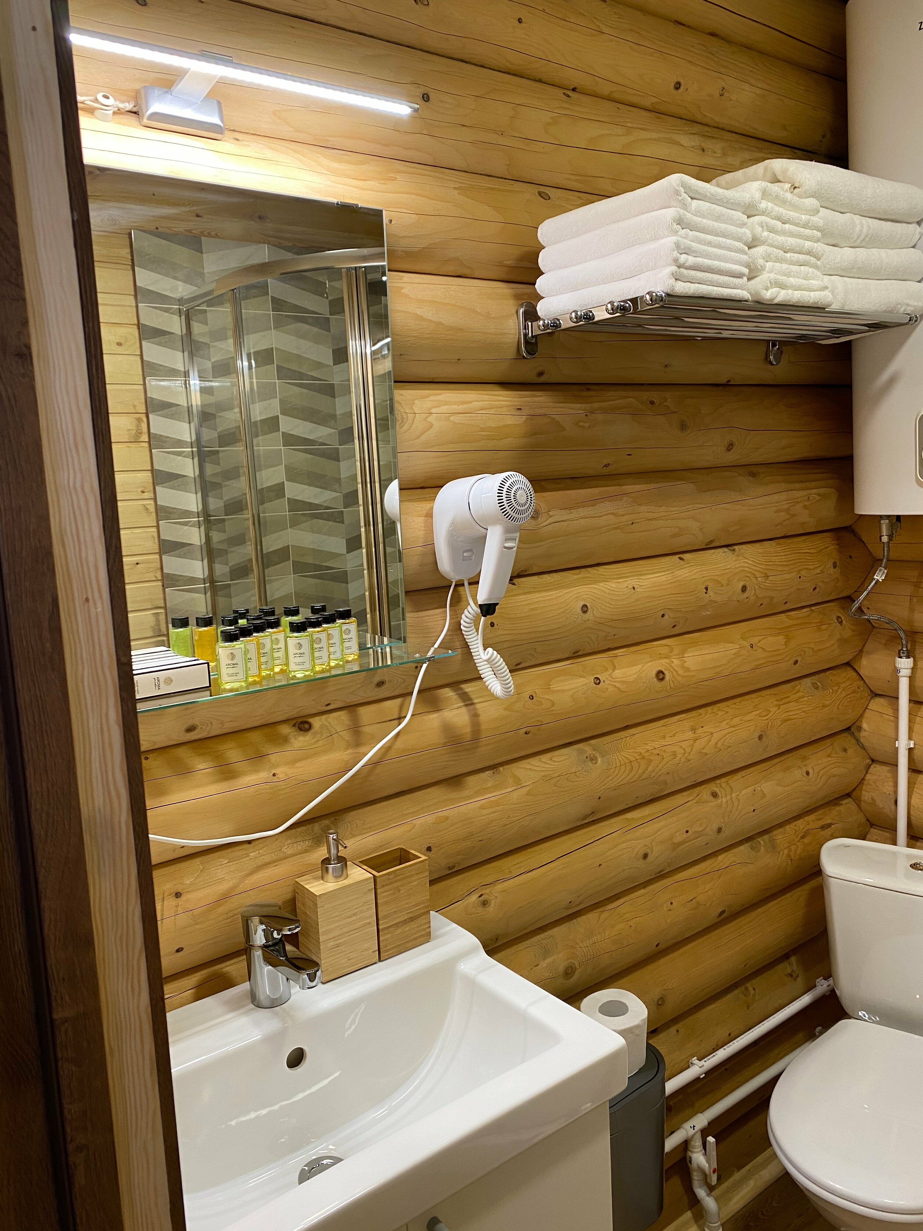 Двухуровневый четырехместный номер