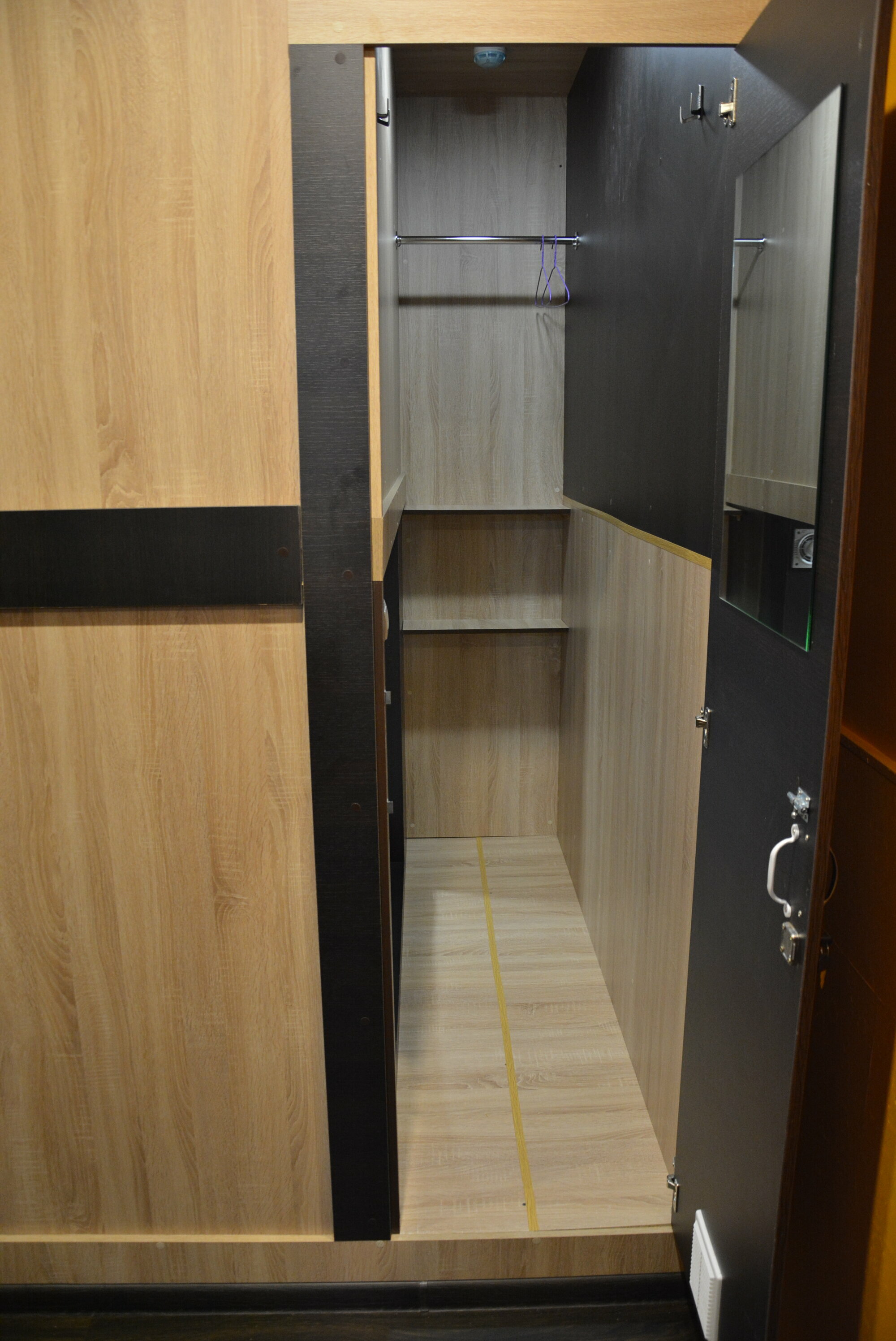 Двухместная ярусная капсула  с двухспальной кроватью 140 см