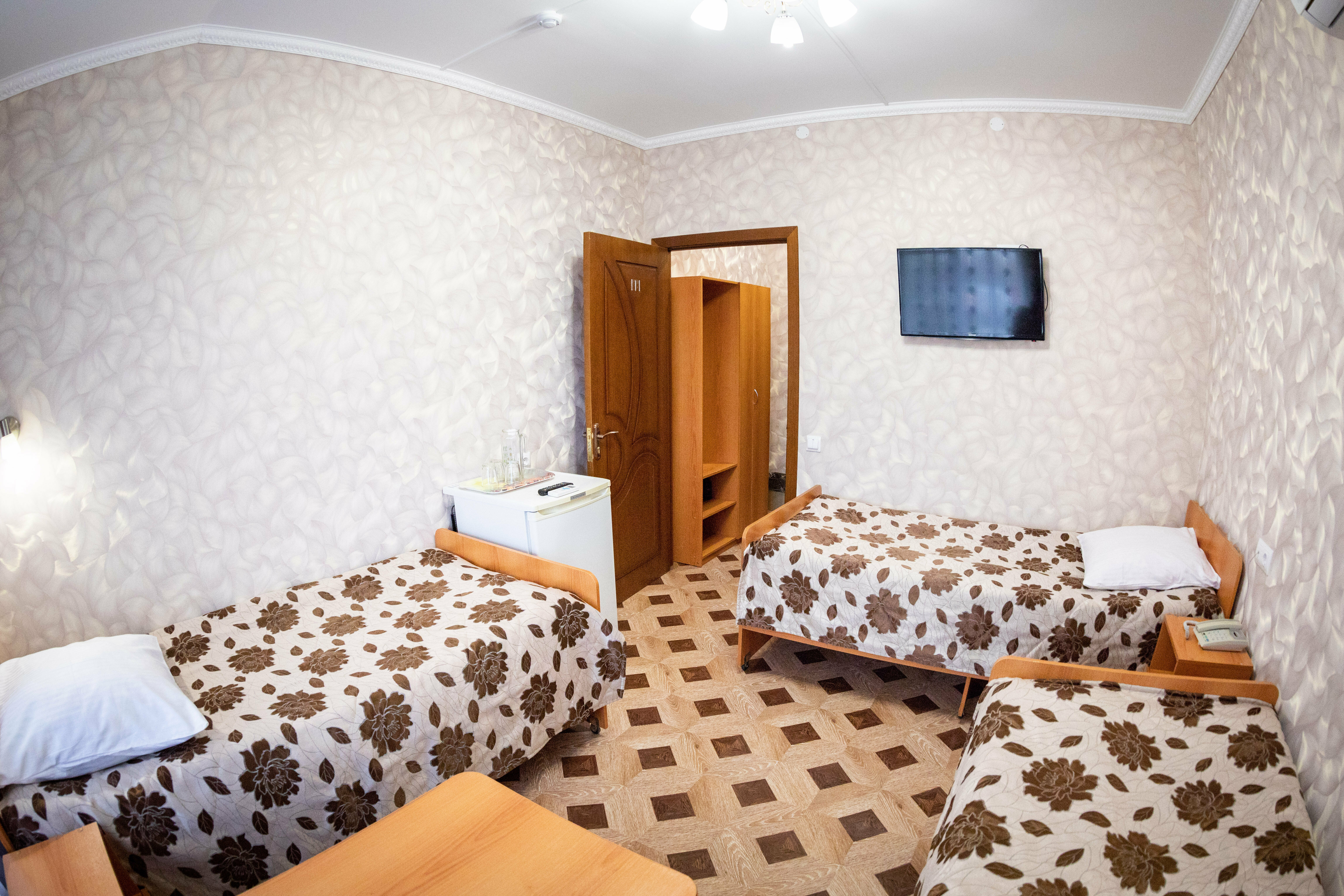 Стандартный трехместный номер