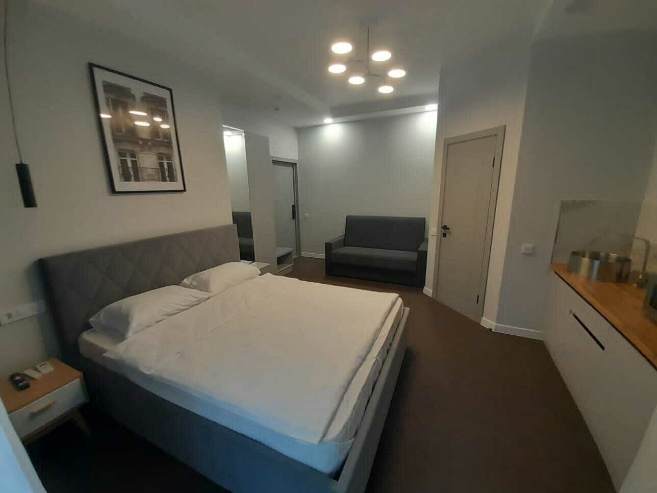 Апартаменты с балконом