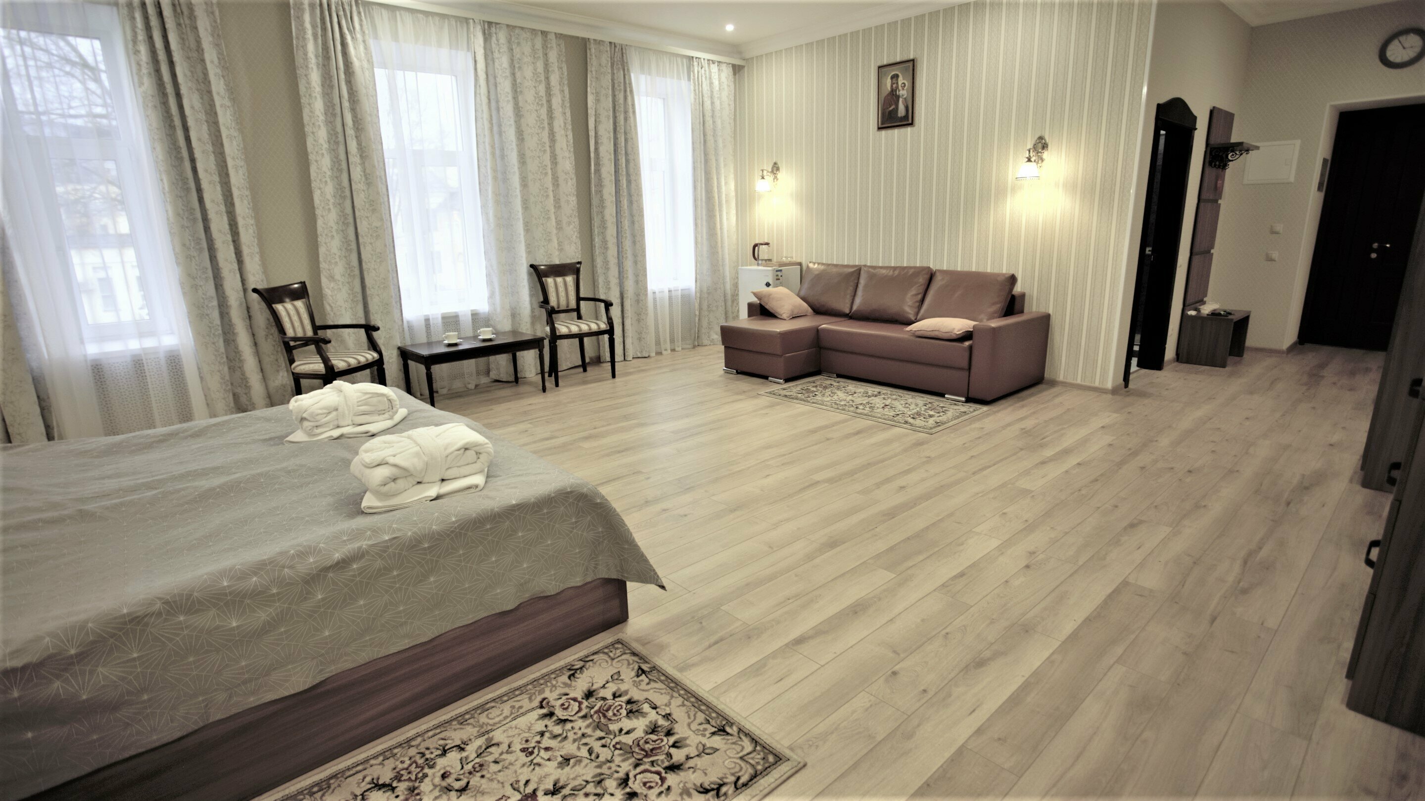 Представительский трехместный номер