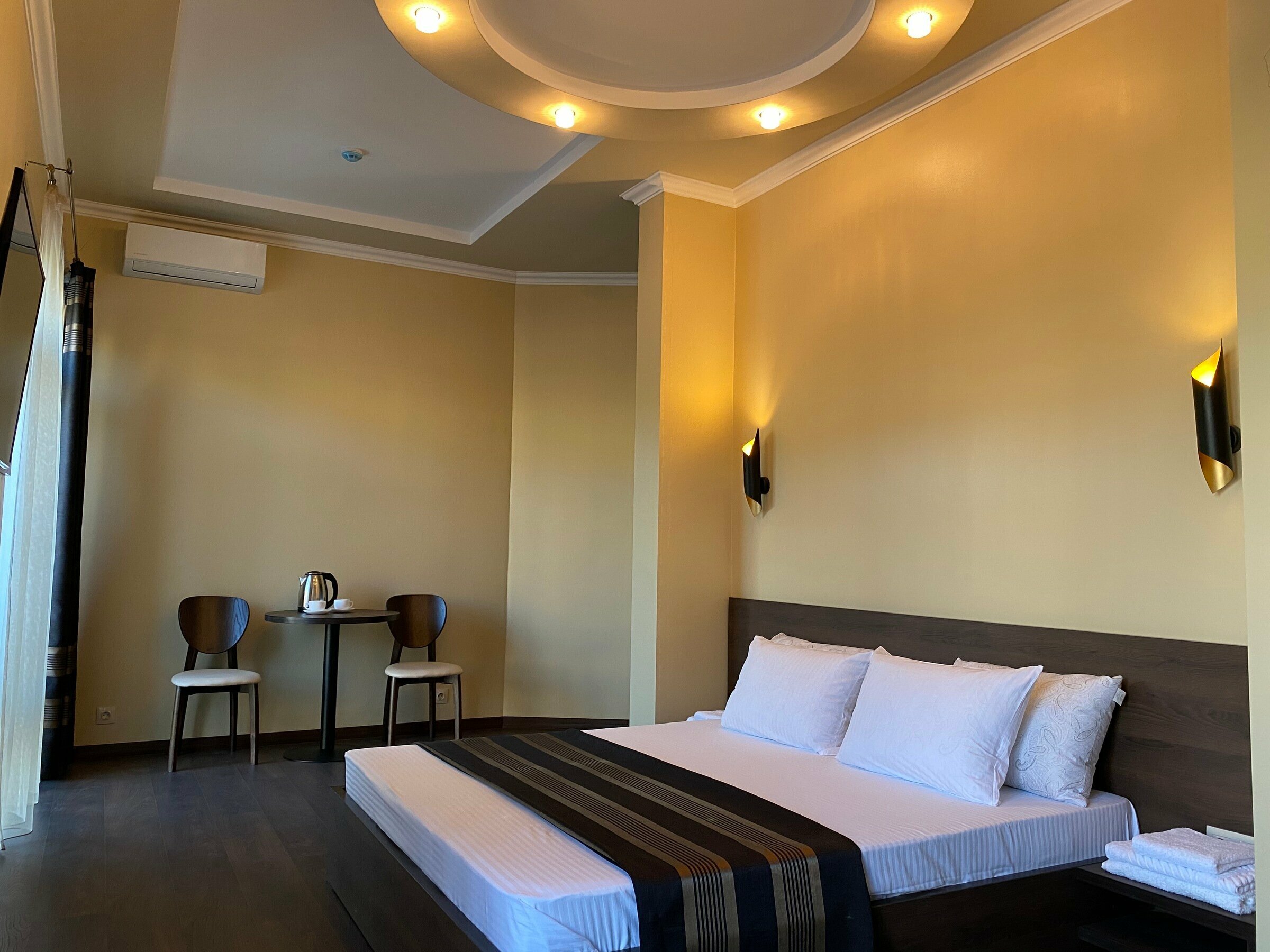 Большой двухместный номер с 1 кроватью