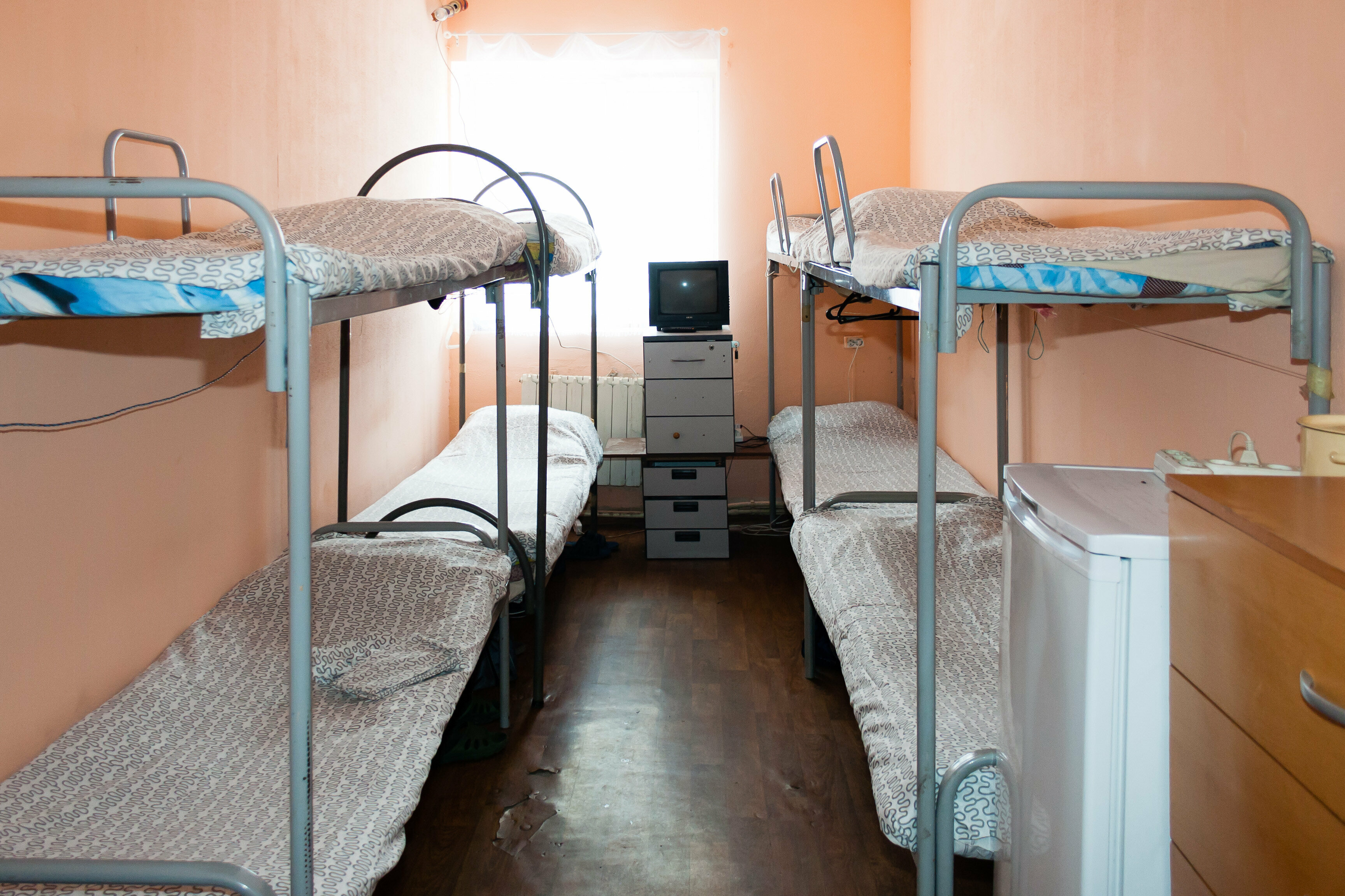 Общий 8-местный номер для мужчин