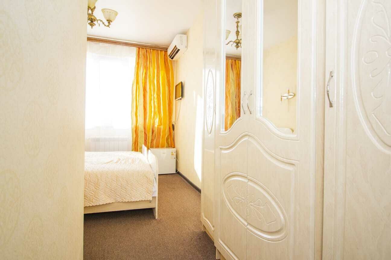 Двухместный номер с 2 отдельными кроватями и ванной