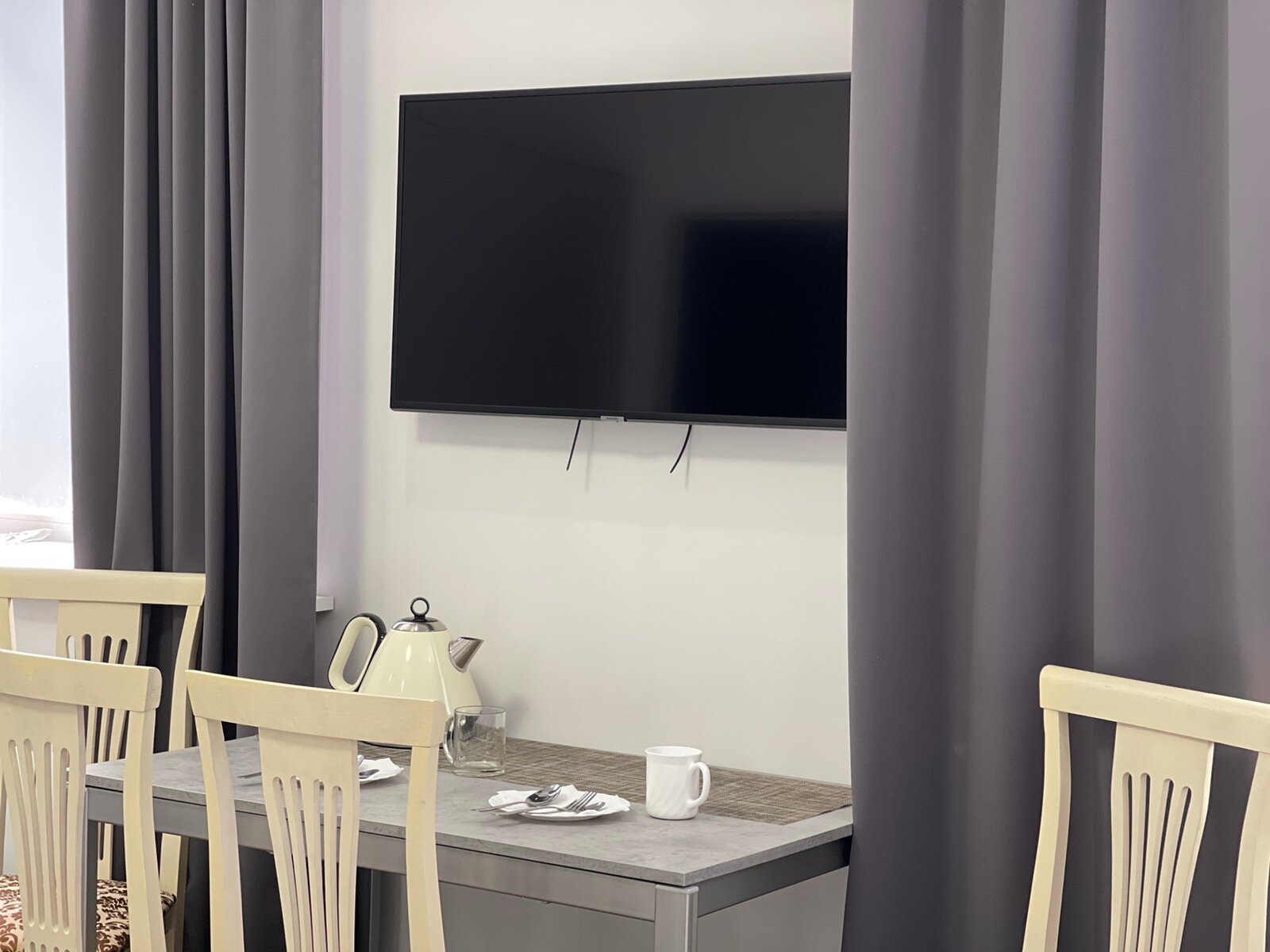 Номер с кроватью размера «queen-size»