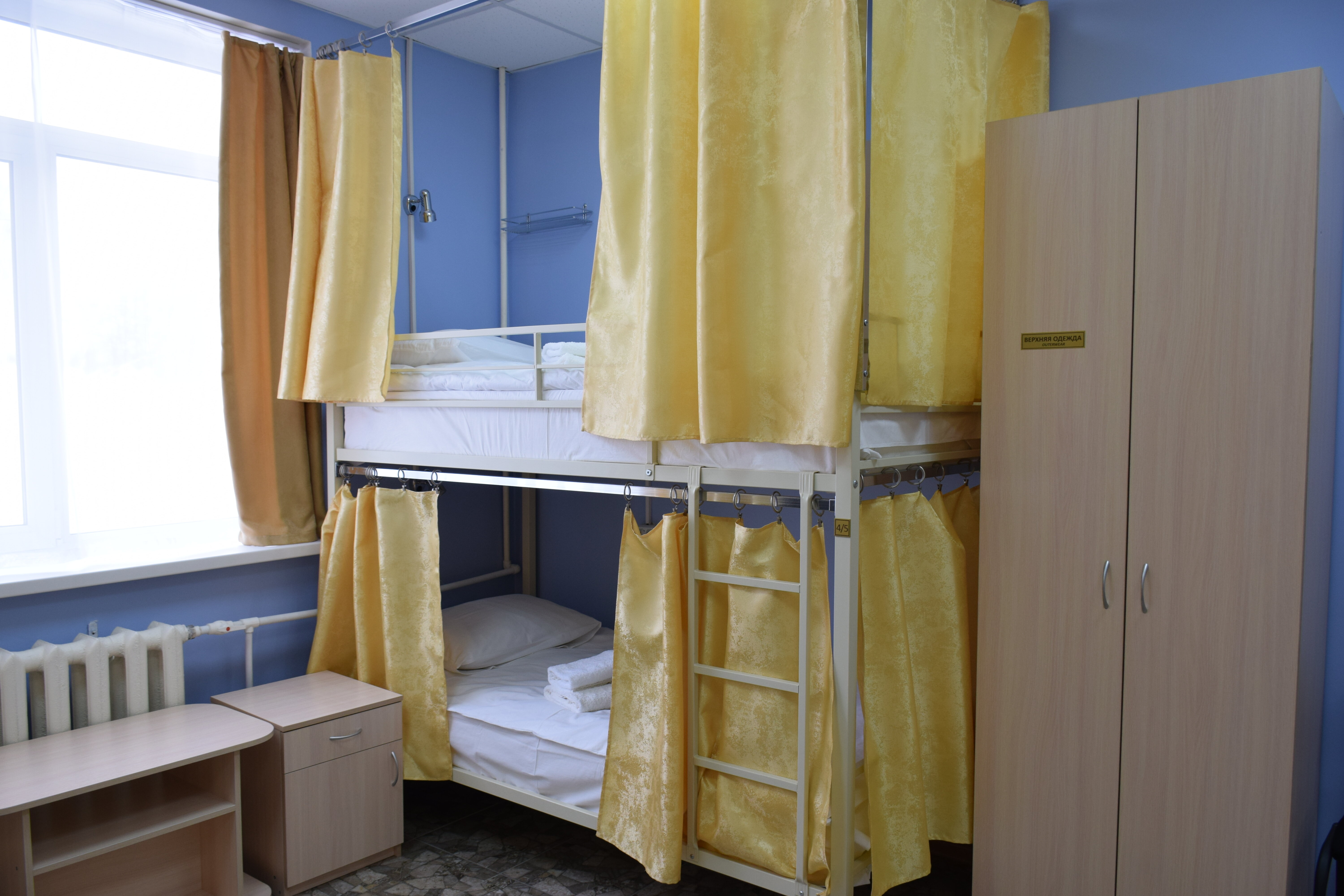 Кровать в общем 6-местном номере