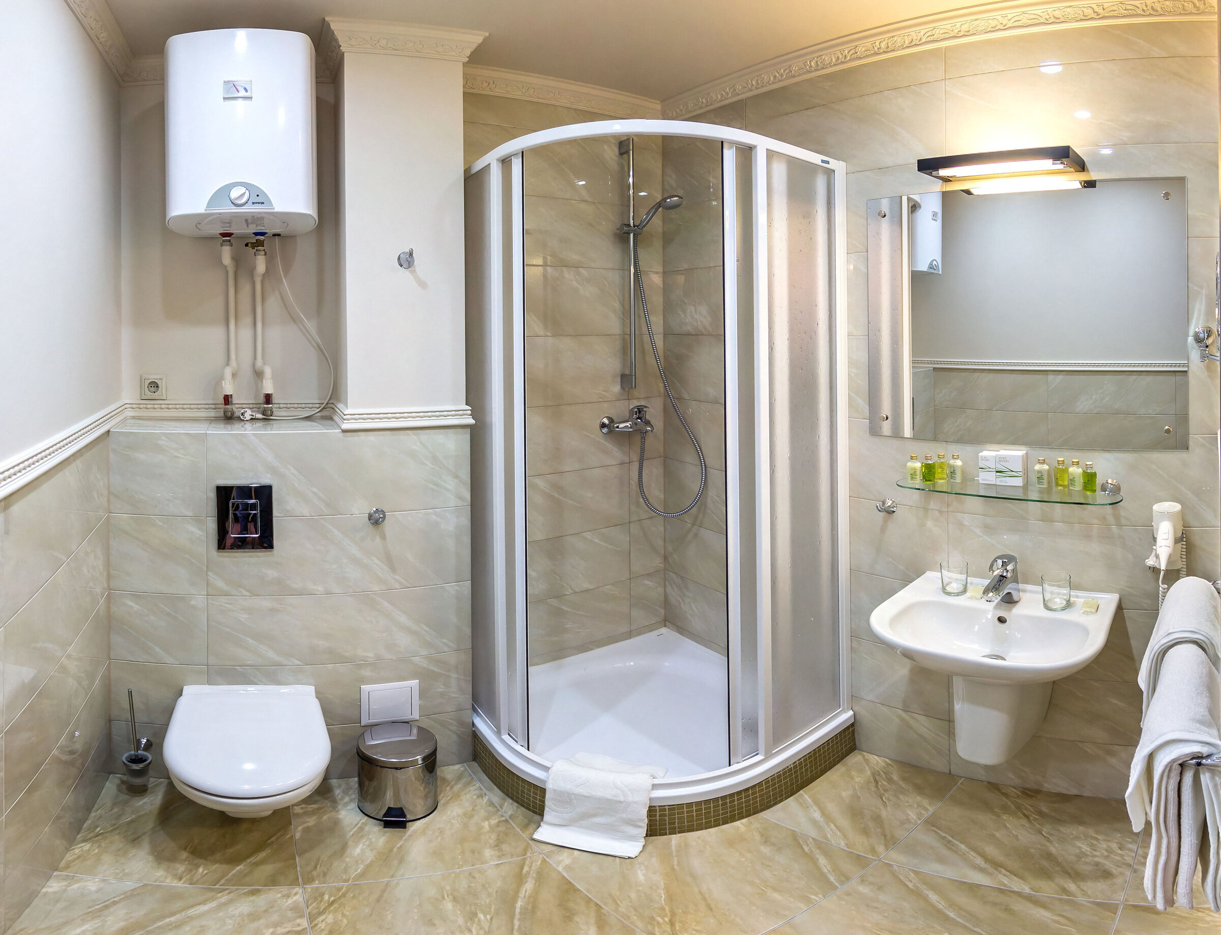 Улучшенный двухместный номер с 1 кроватью