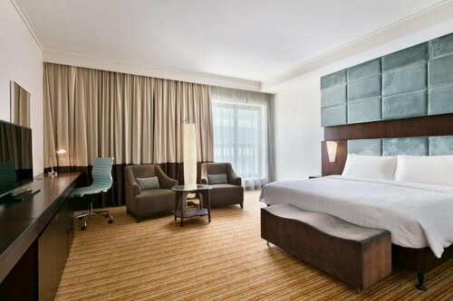 Двухместный номер Superior двуспальная кровать в Traders Hotel, Qaryat Al Beri, Abu Dhabi