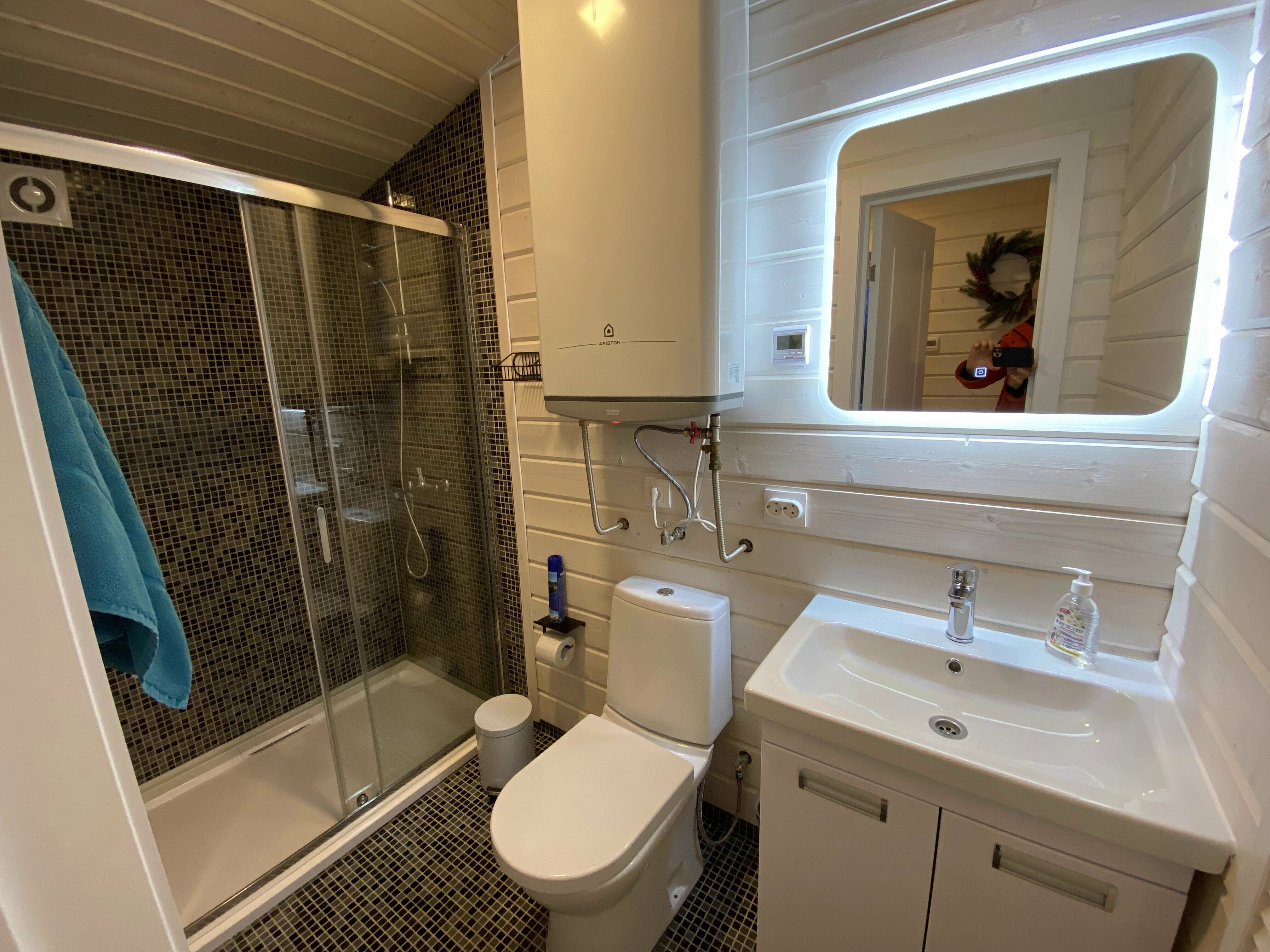 Коттедж с видом на лес