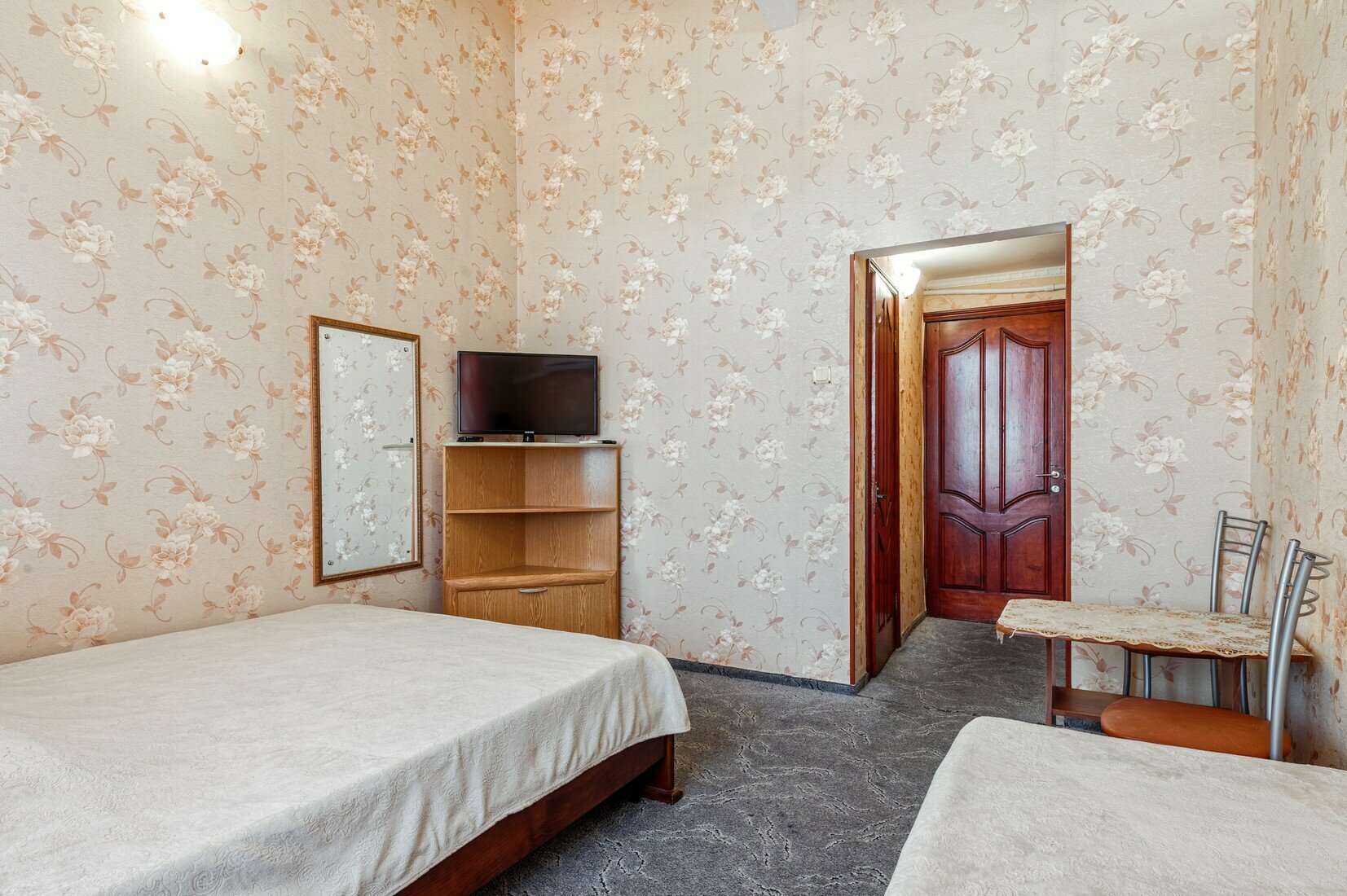 Трехместный номер с видом на море