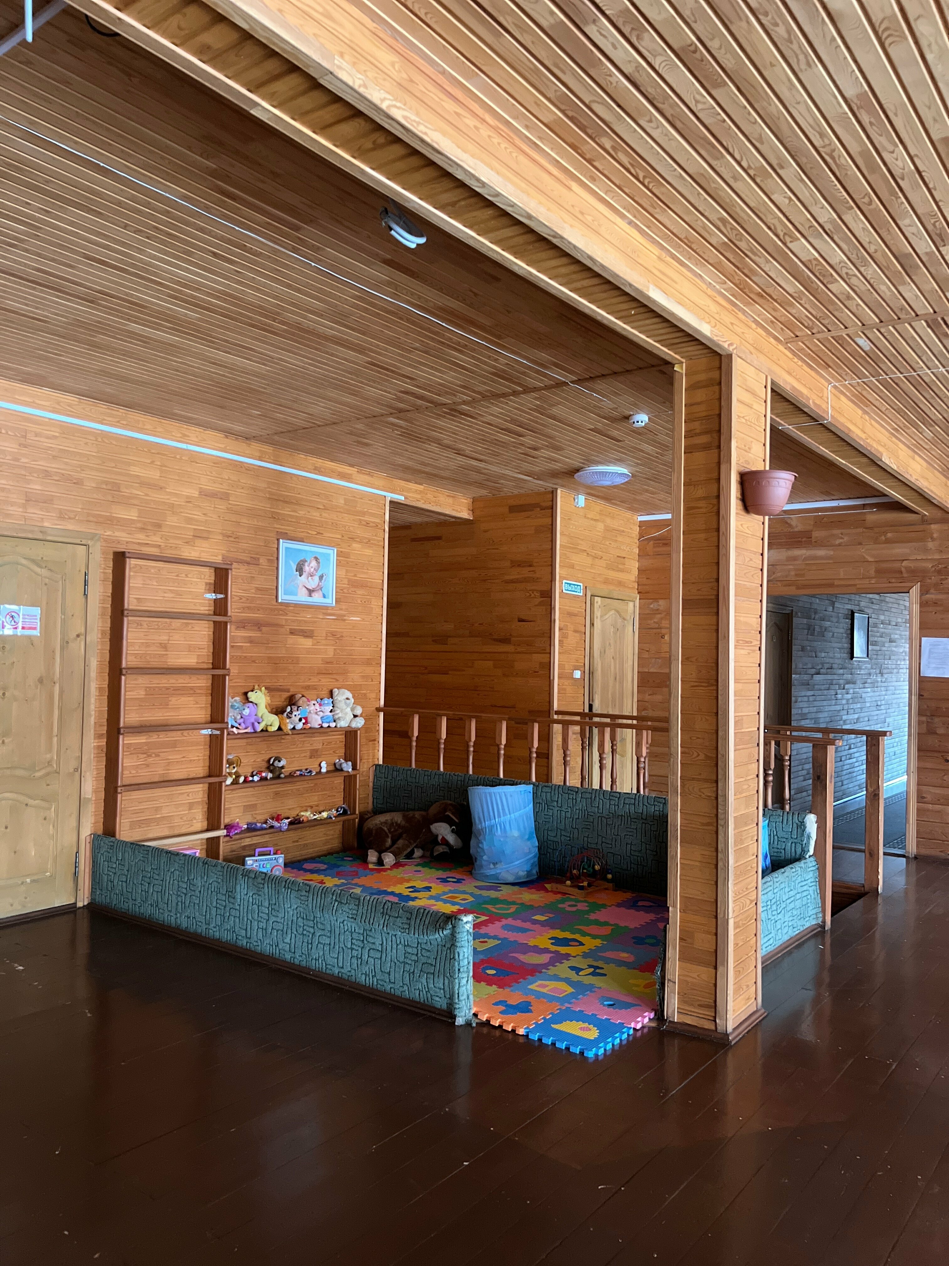 Cемейный номер с собственной ванной комнатой