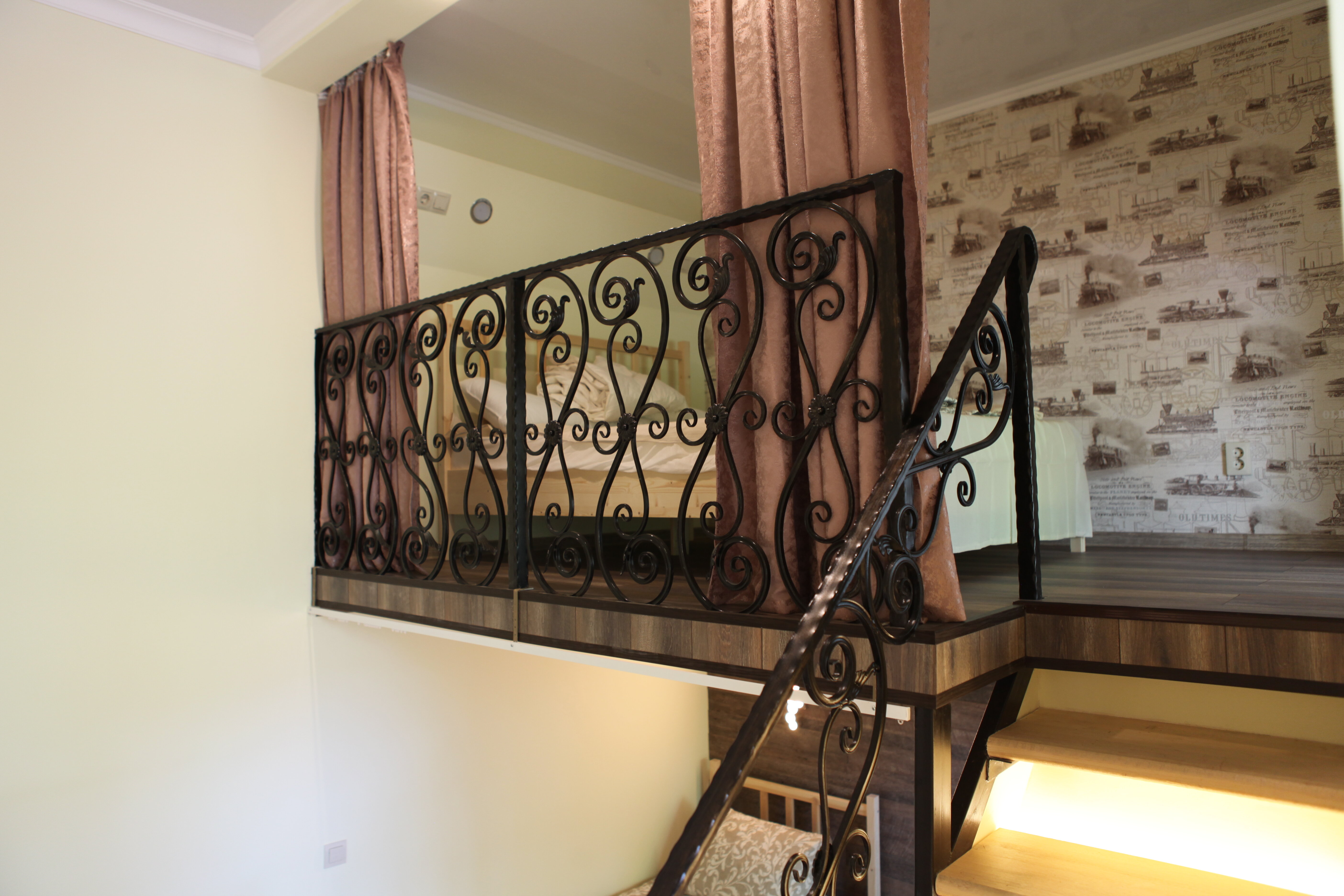 Улучшенный четырехместный номер