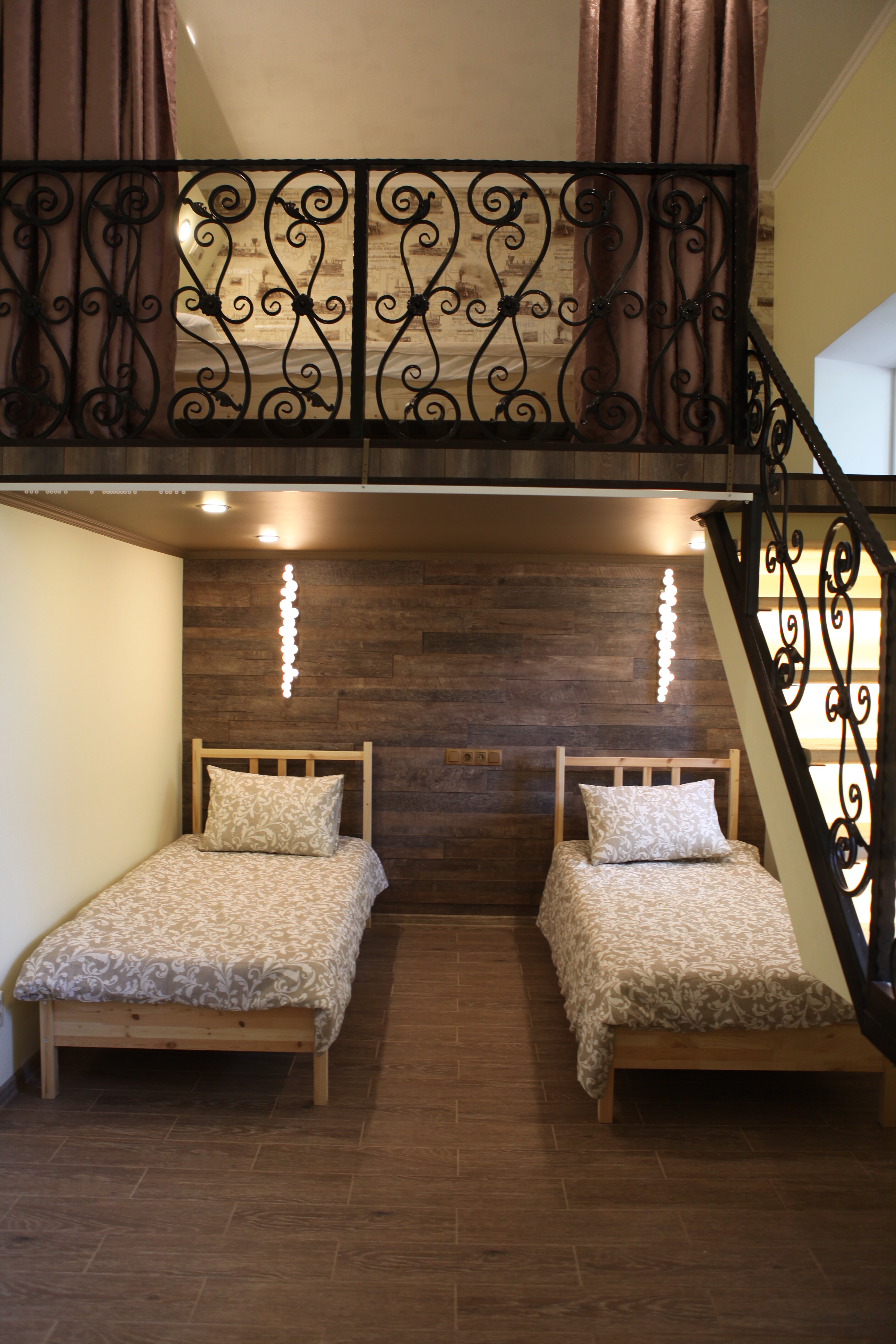 Улучшенный четырехместный номер