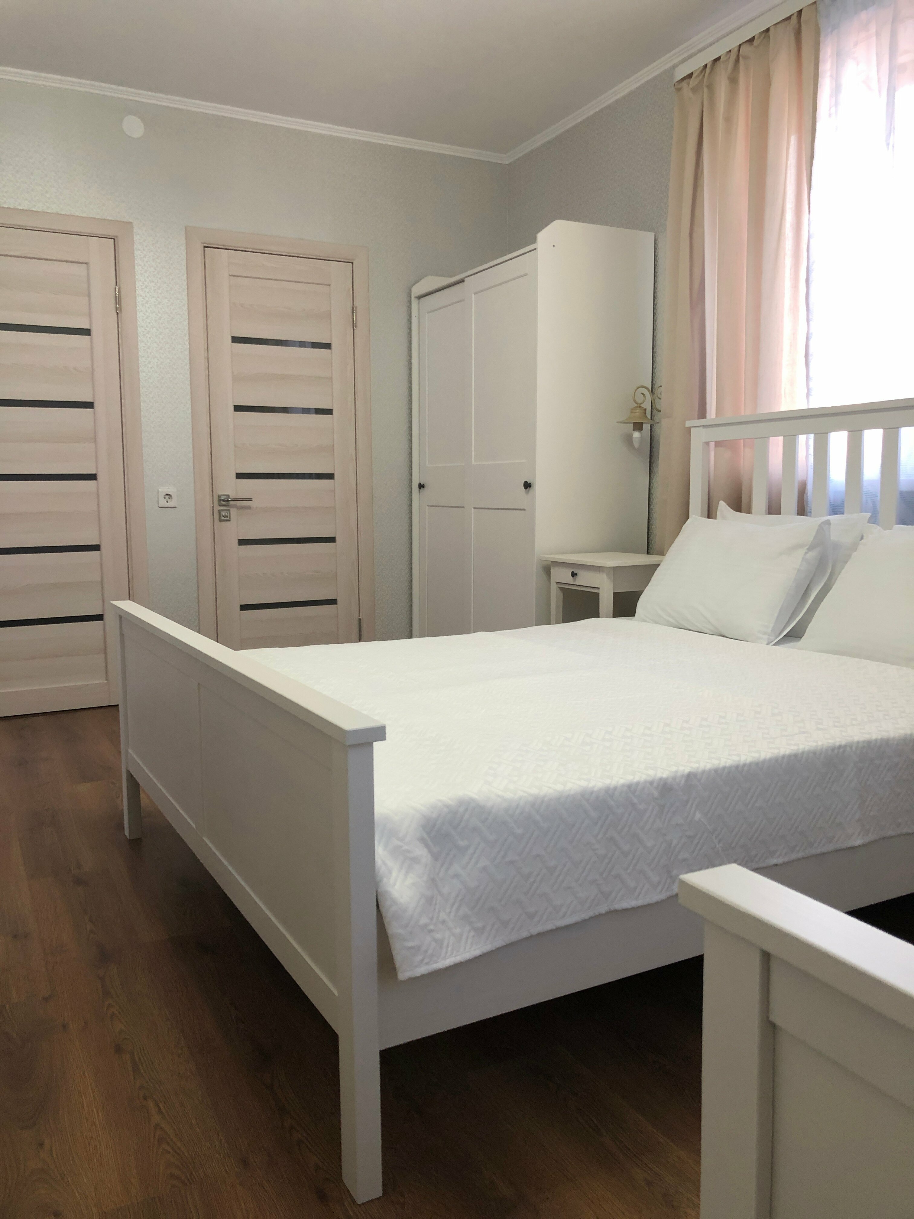 Двухкомнатный  семейный номер Комфорт №15