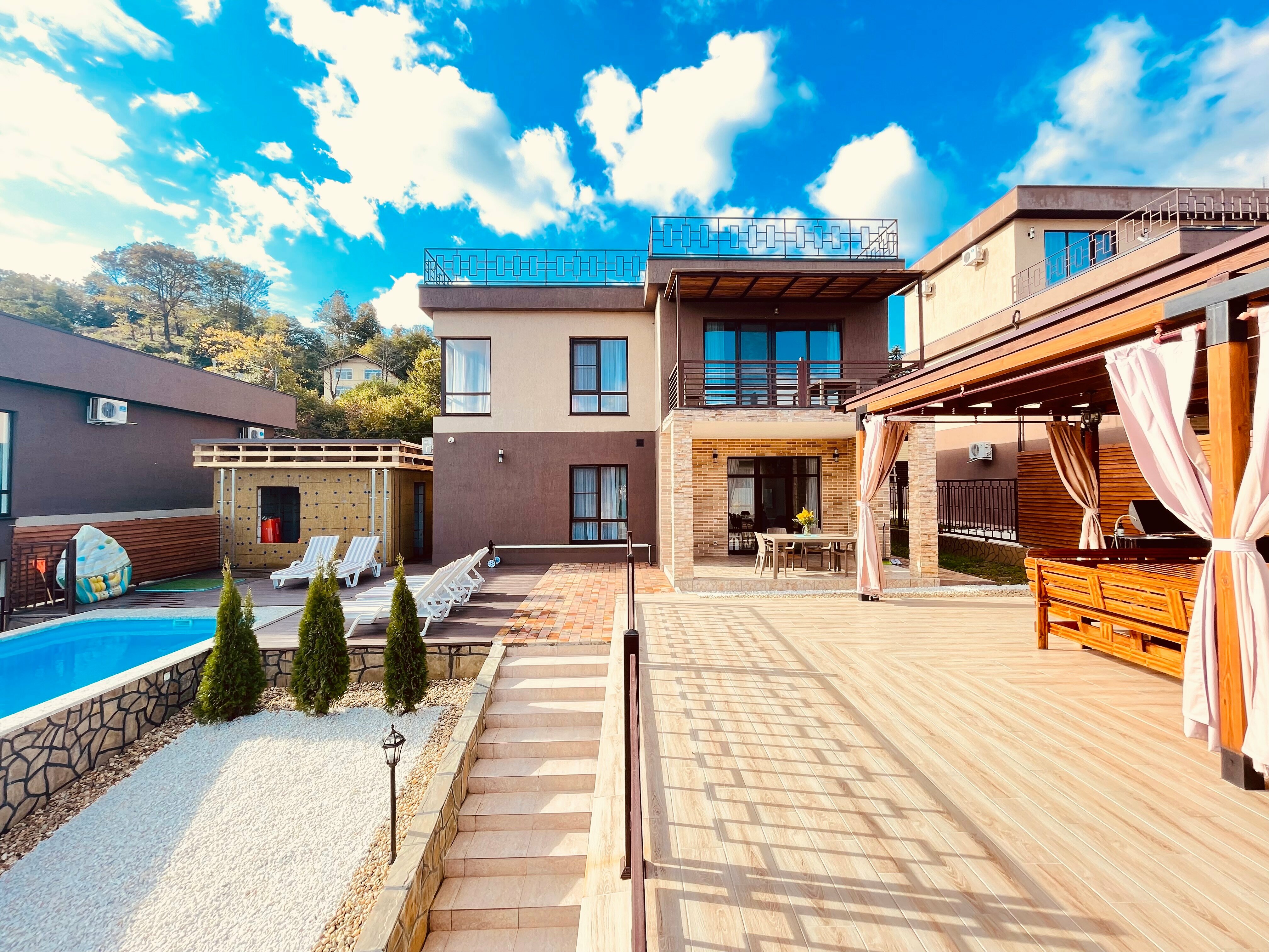 Вилла с собственным бассейном