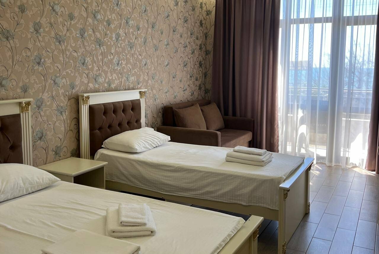 Четырехместный номер с видом на море