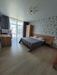 Четырехместный номер с балконом в Колибри