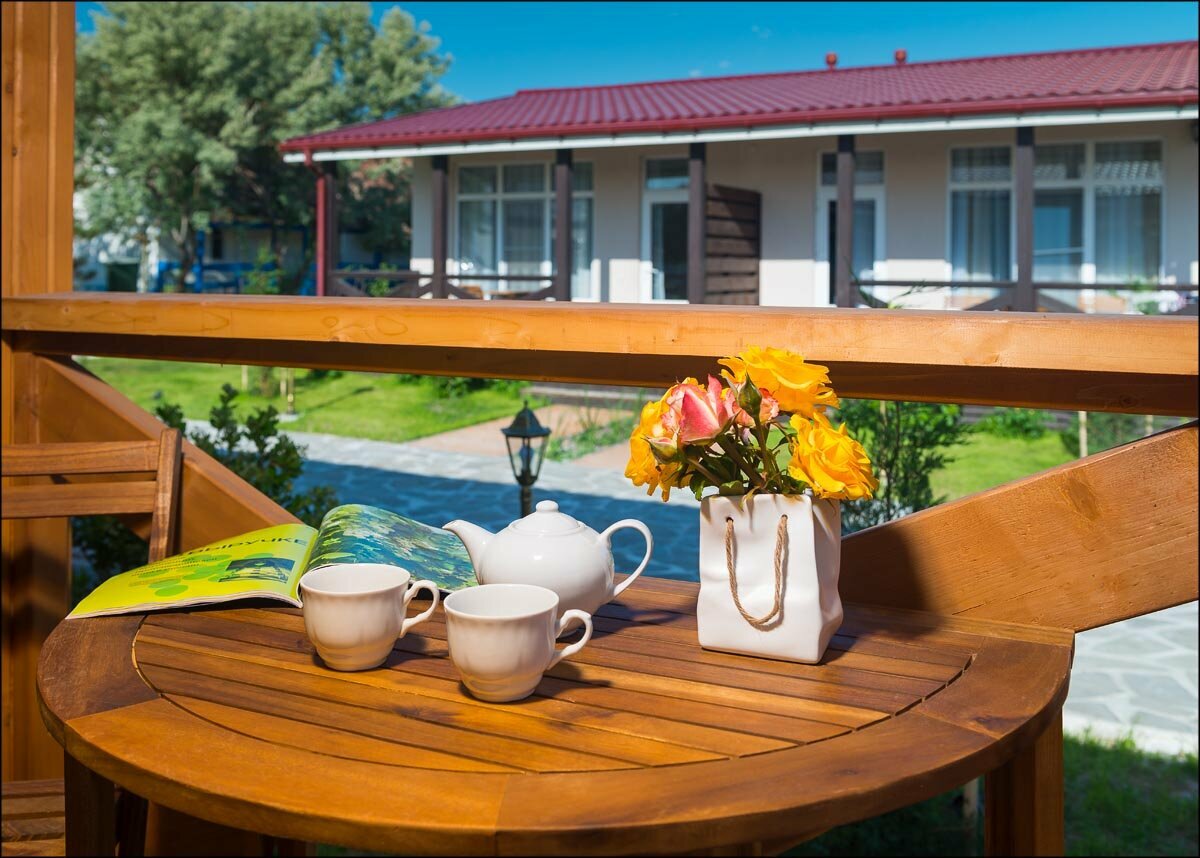 Коттедж двухкомнатный с верандой 