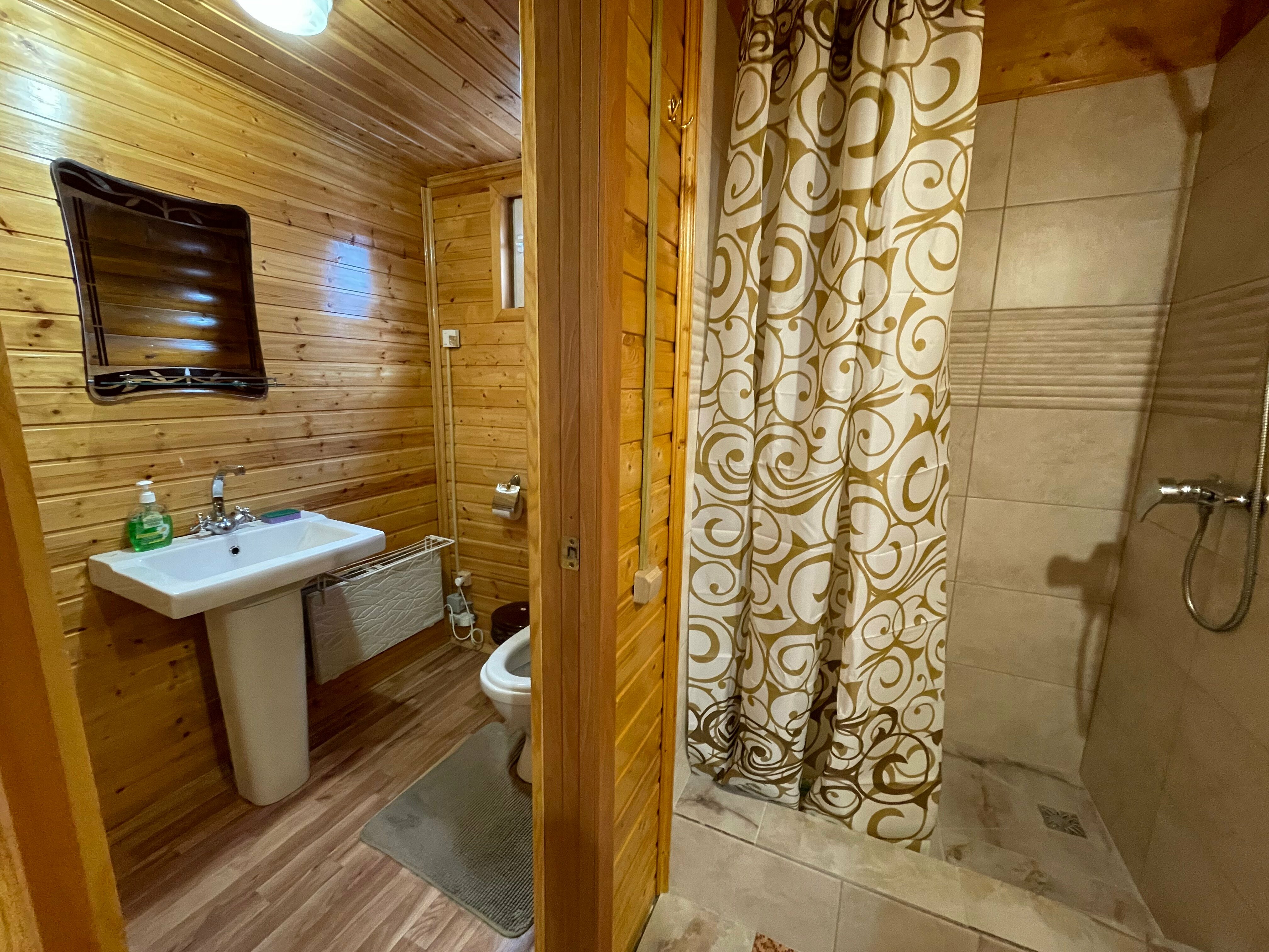 Дом с 5 спальнями