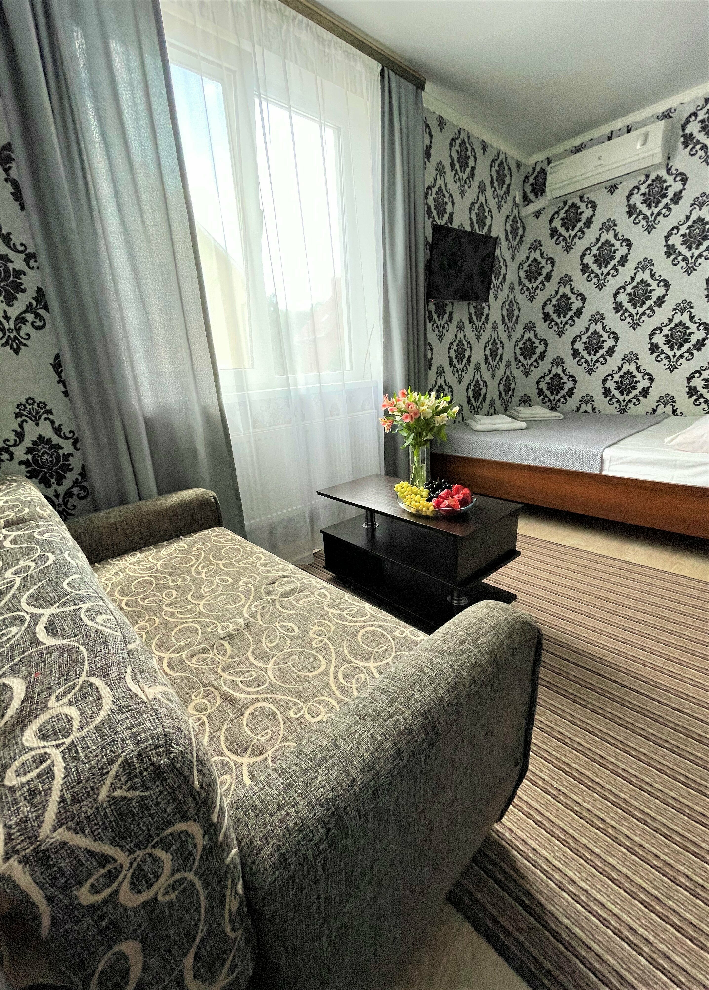 Стандартный трехместный номер