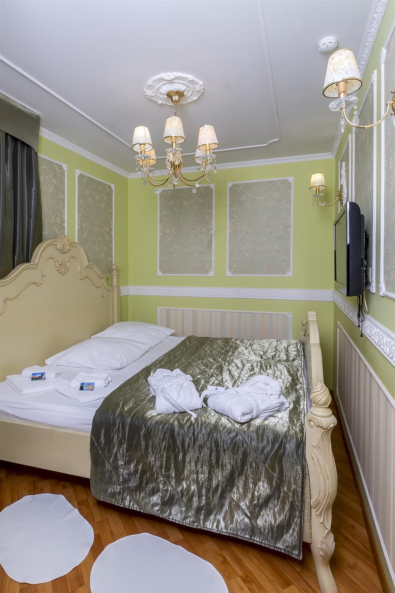 Номер Делюкс