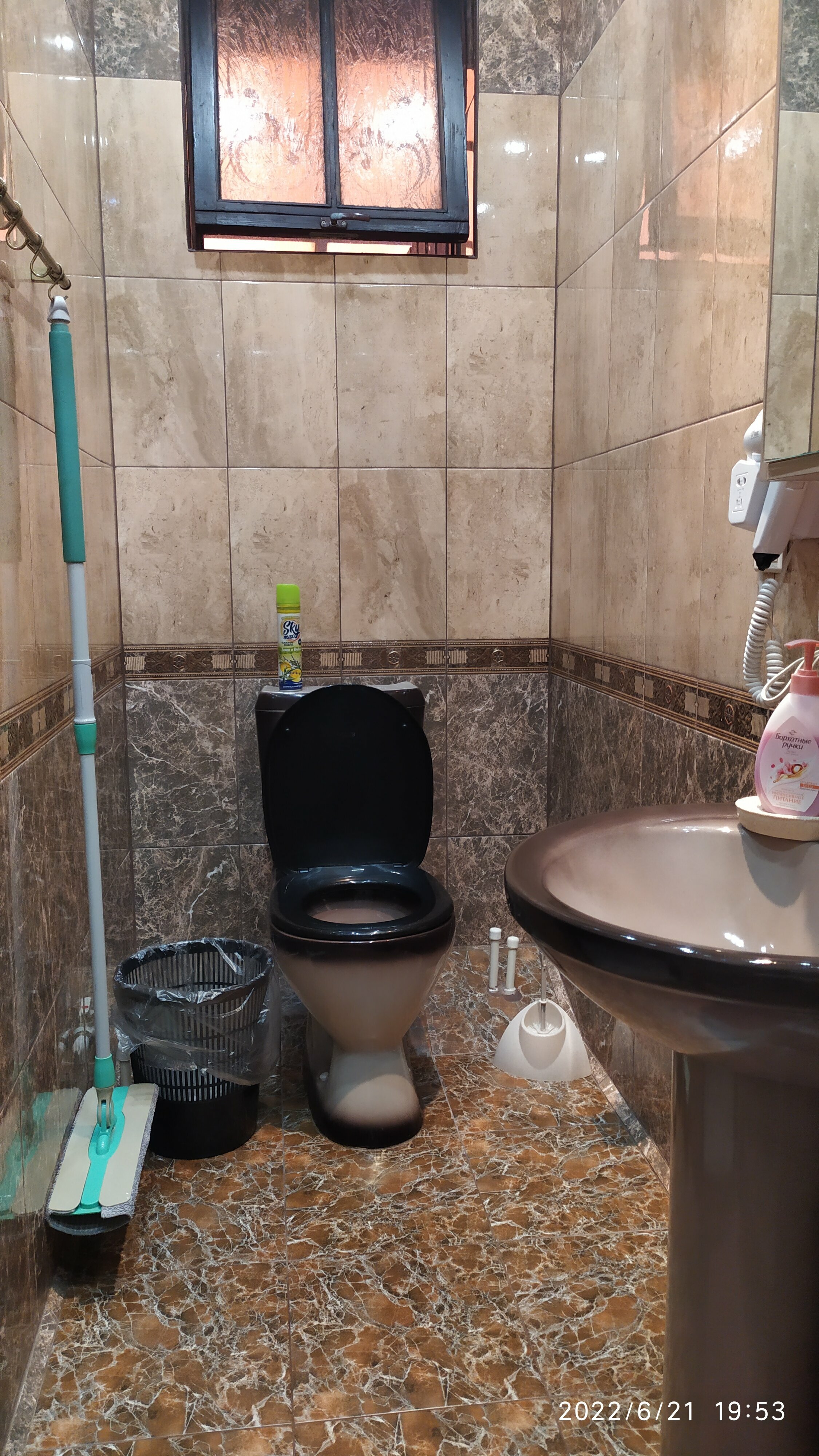 Четырехместный номер с видом на сад