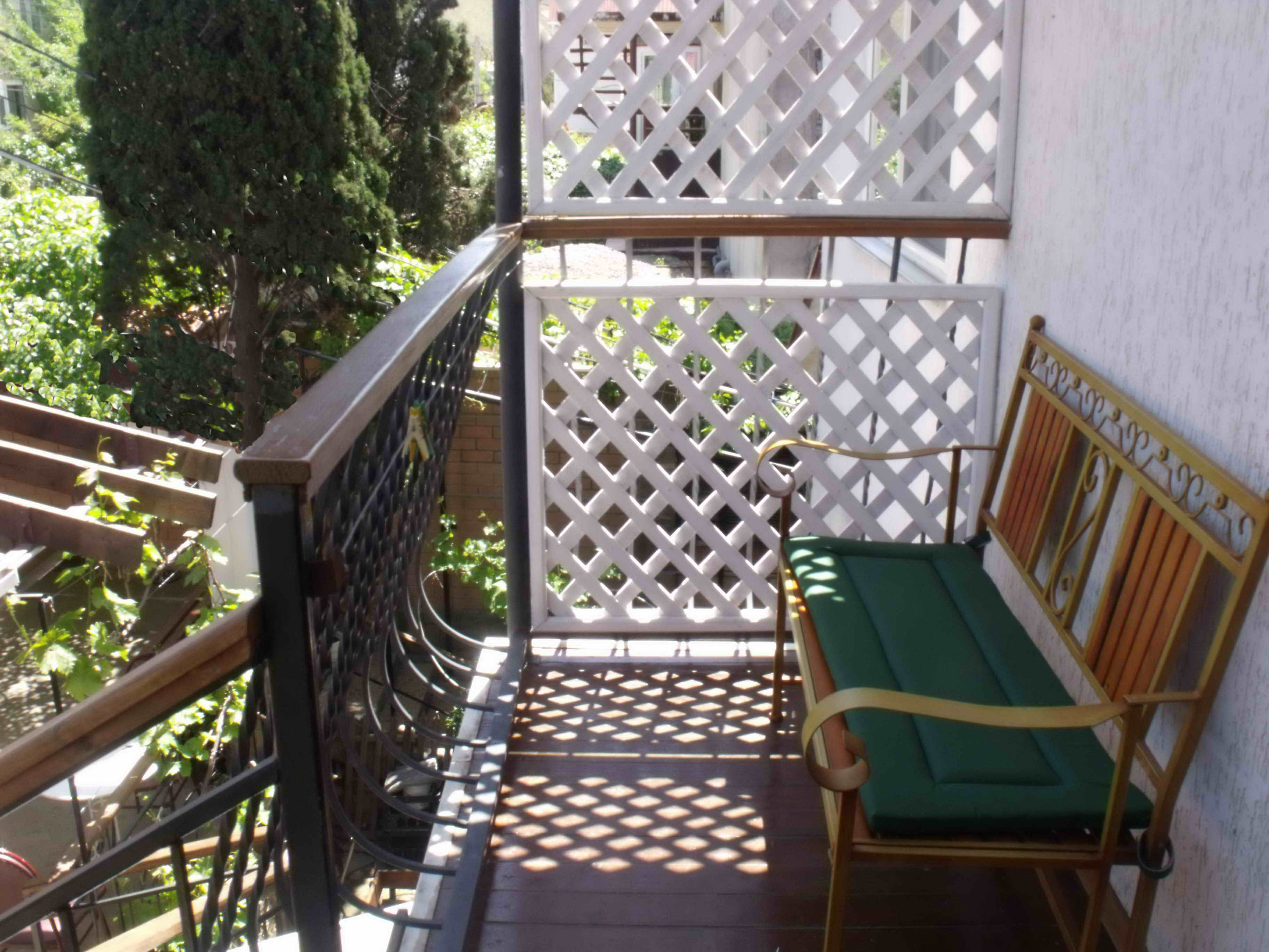 Семейный номер с балконом