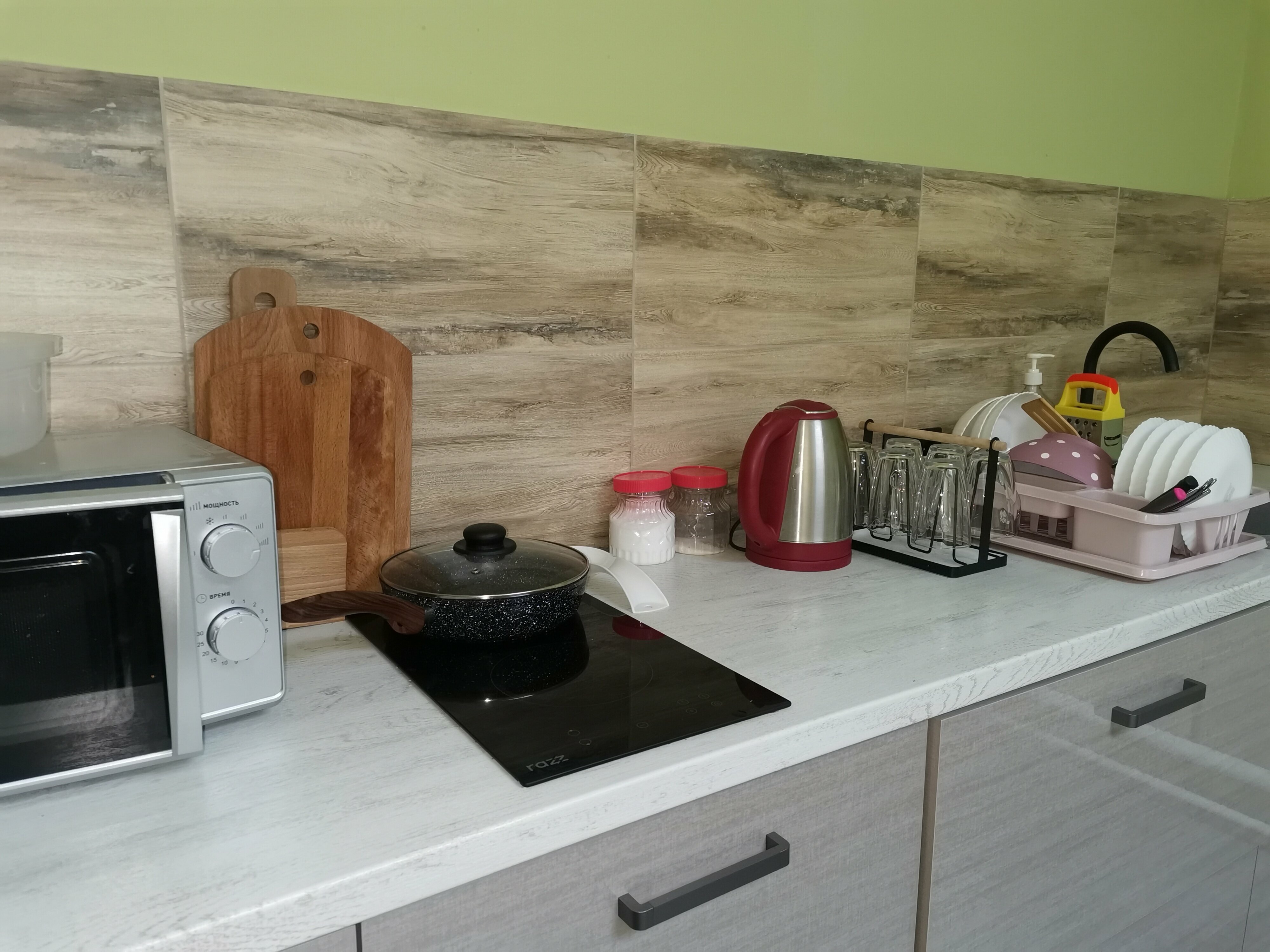 Кровать в общем номере для мужчин