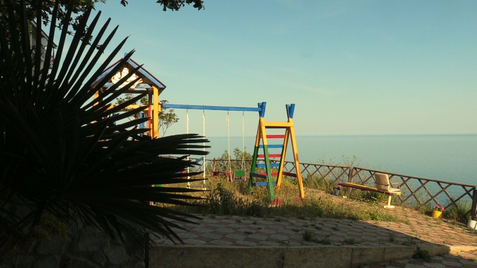 Улучшенный семейный номер