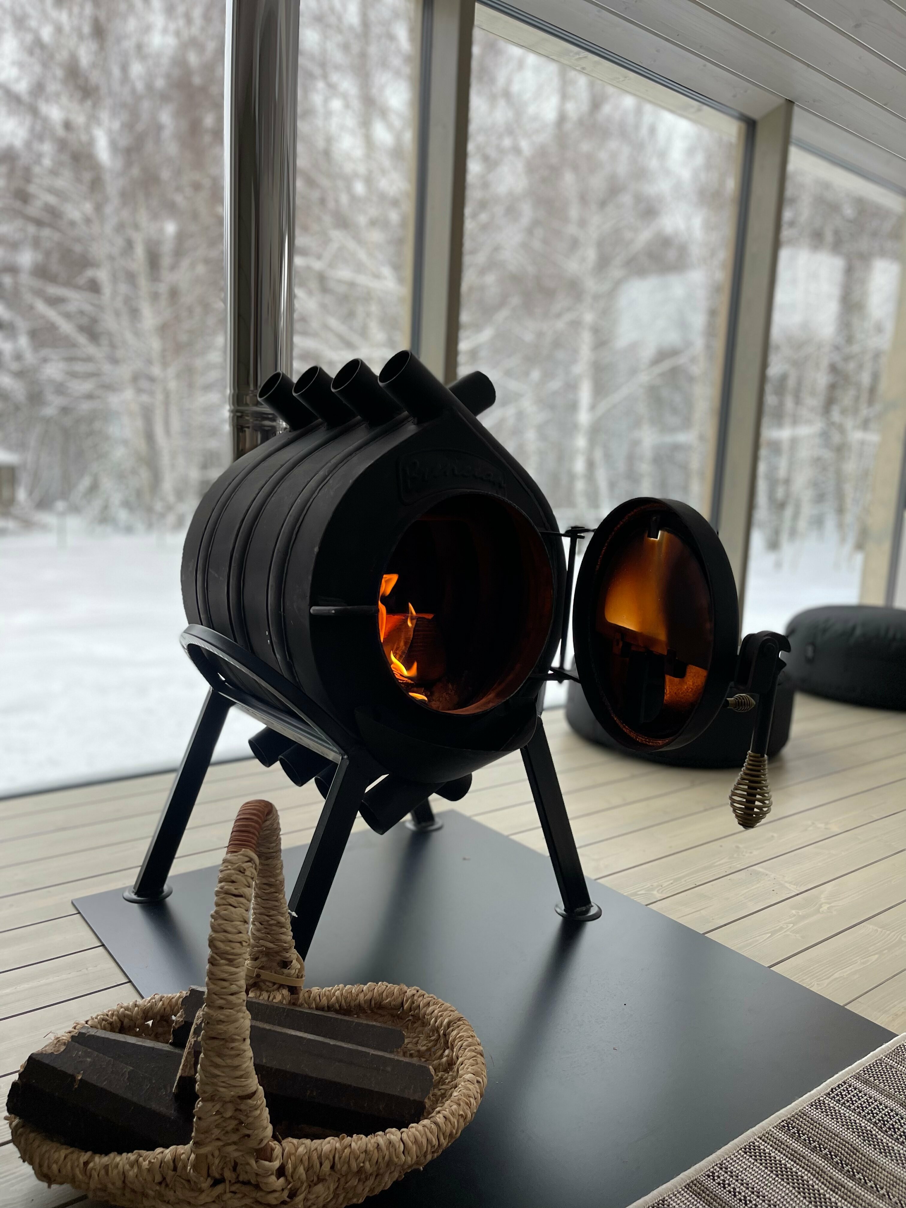 Дом у леса «Изумрудный»