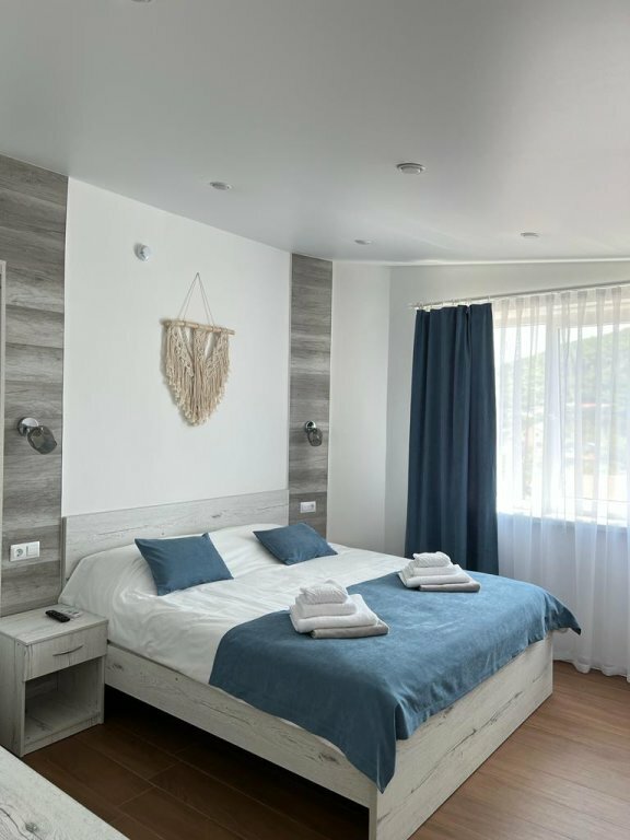 Полулюкс с собственным бассейном