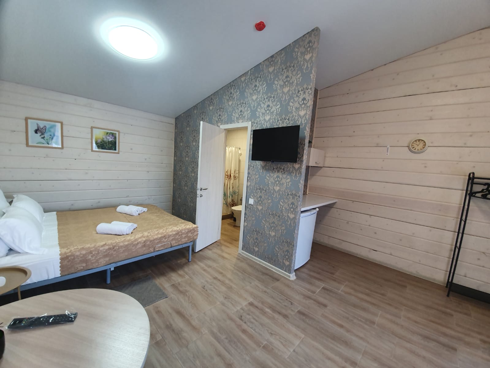 Улучшенный двухместный номер с 1 кроватью