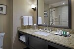 "Делюкс" Номер с одной кроватью King Size в Hilton Toronto